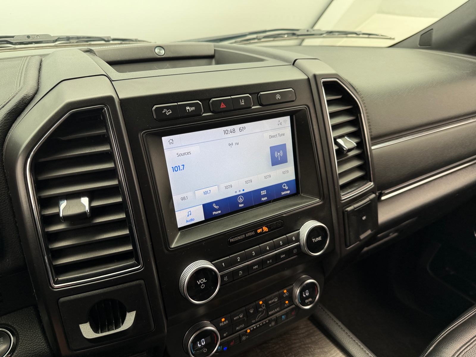 Thumbnail: 2021 Ford Expedition - 3