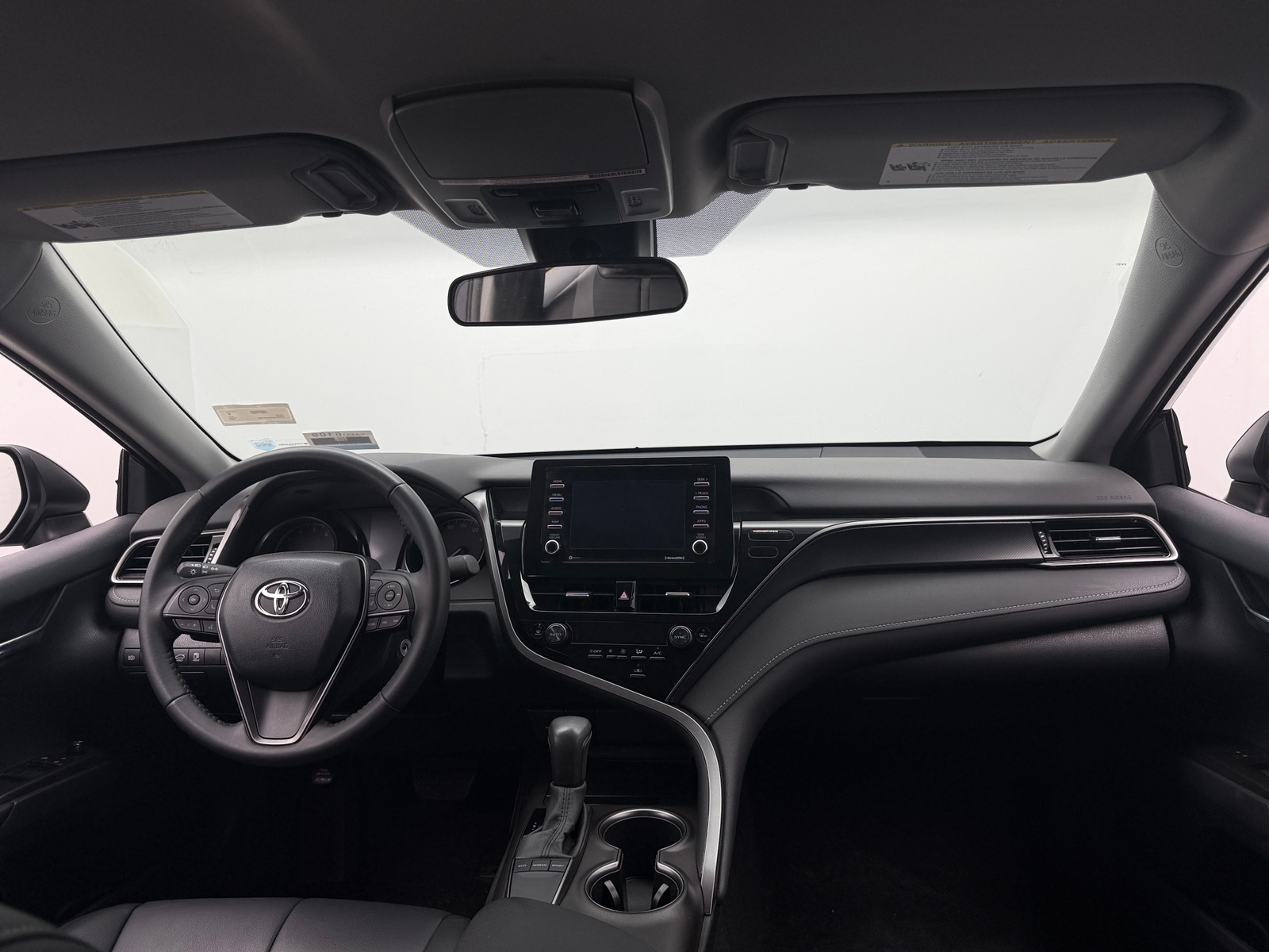 Thumbnail: 2022 Toyota Camry - 3