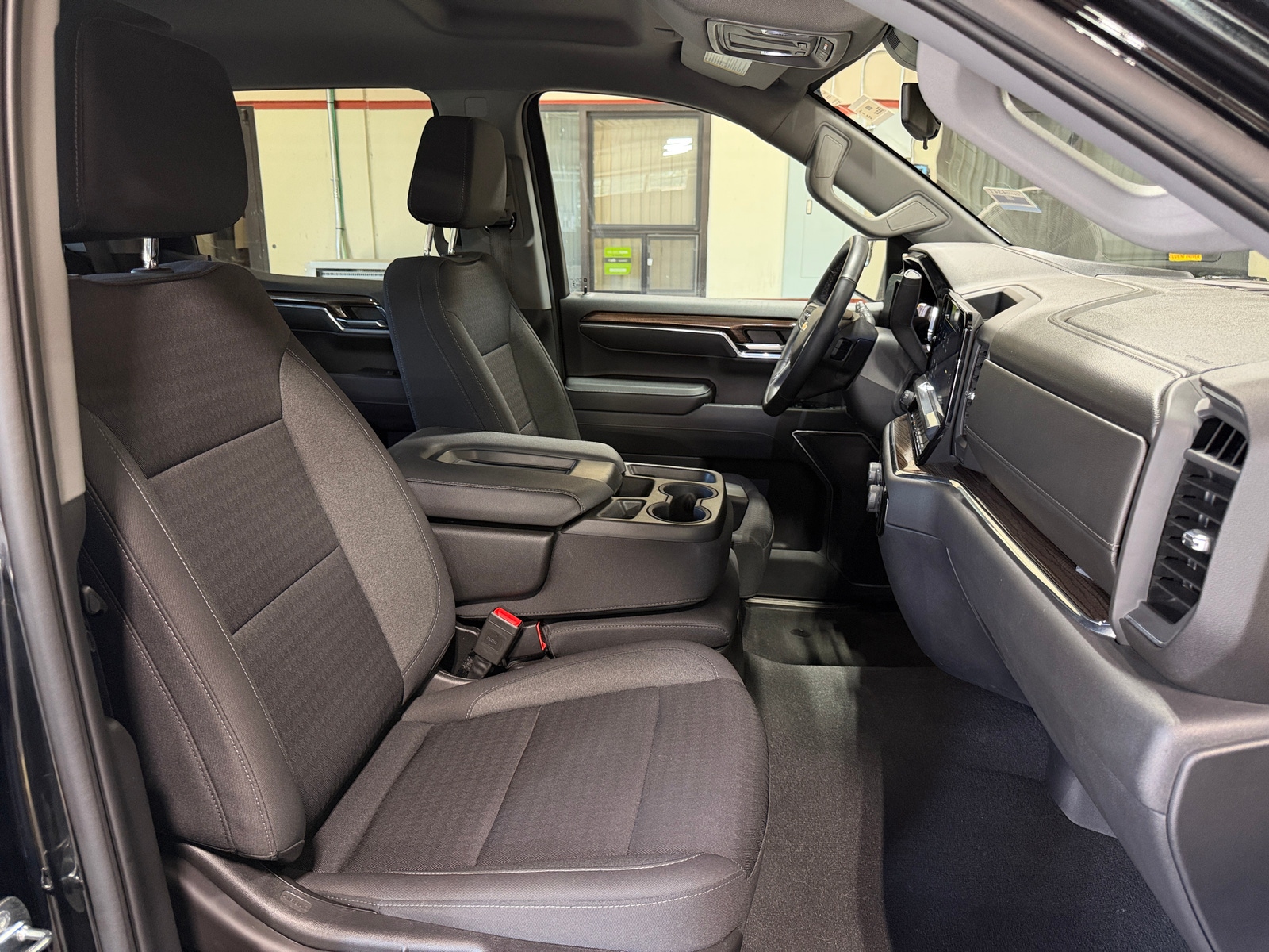Thumbnail: 2023 Chevrolet Silverado 1500 - 2