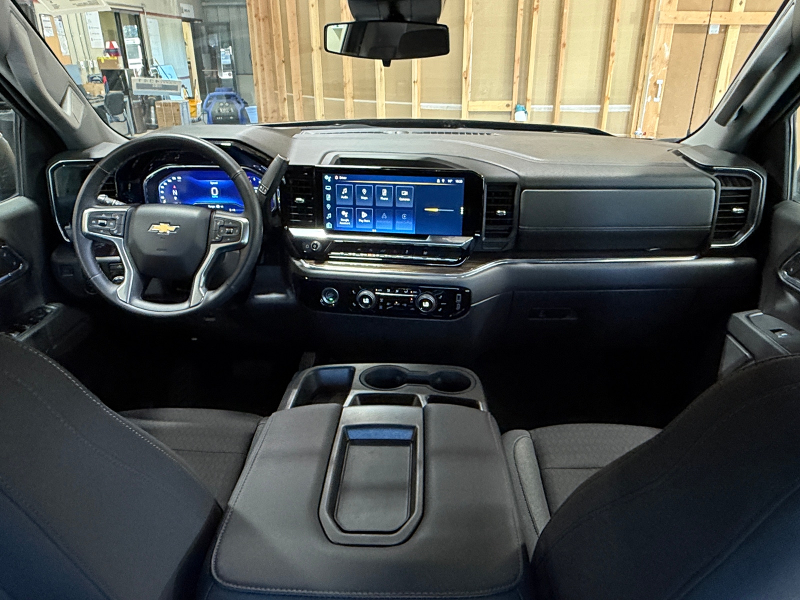 Thumbnail: 2023 Chevrolet Silverado 1500 - 3
