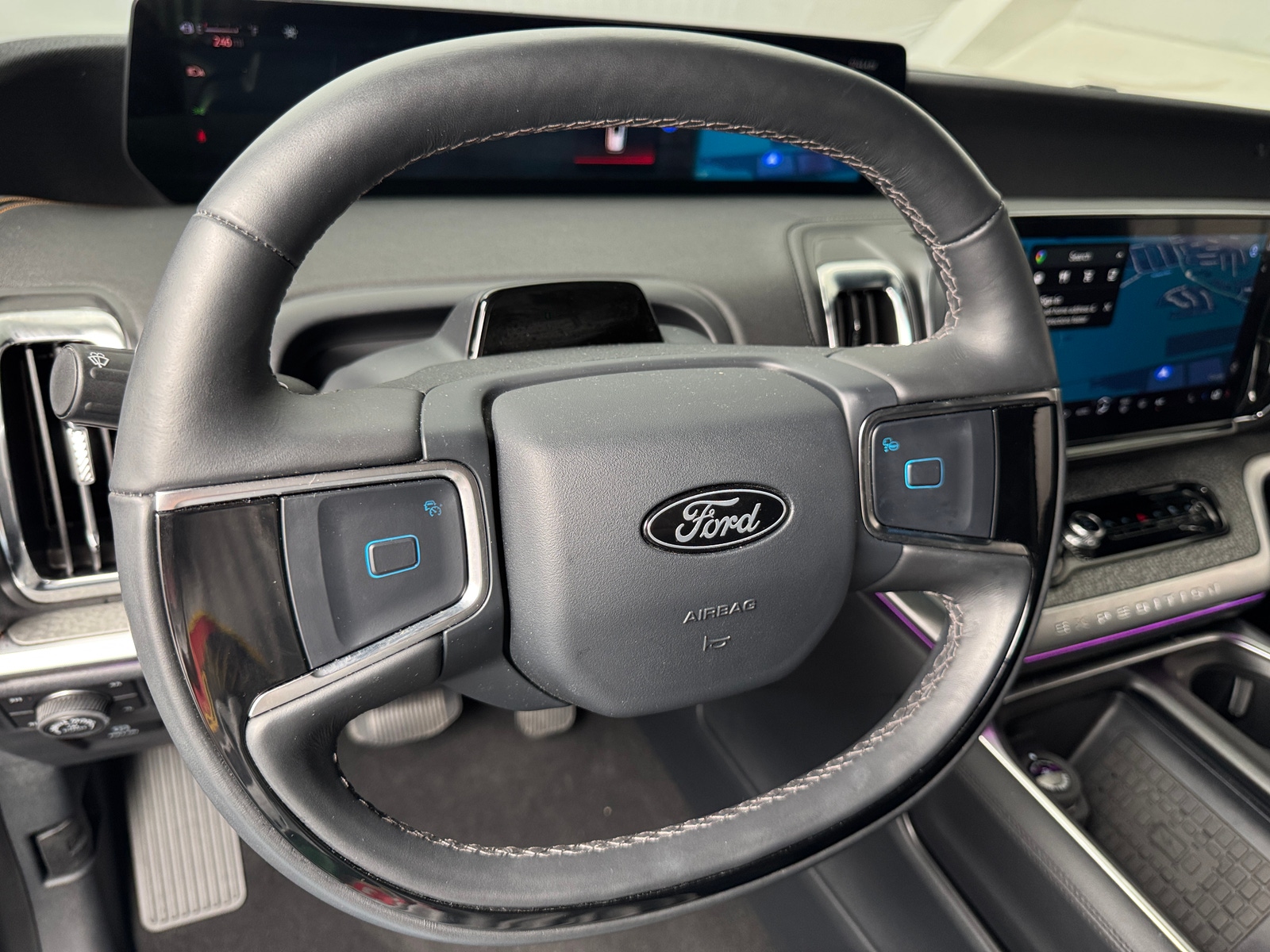 Thumbnail: 2025 Ford Expedition - 4