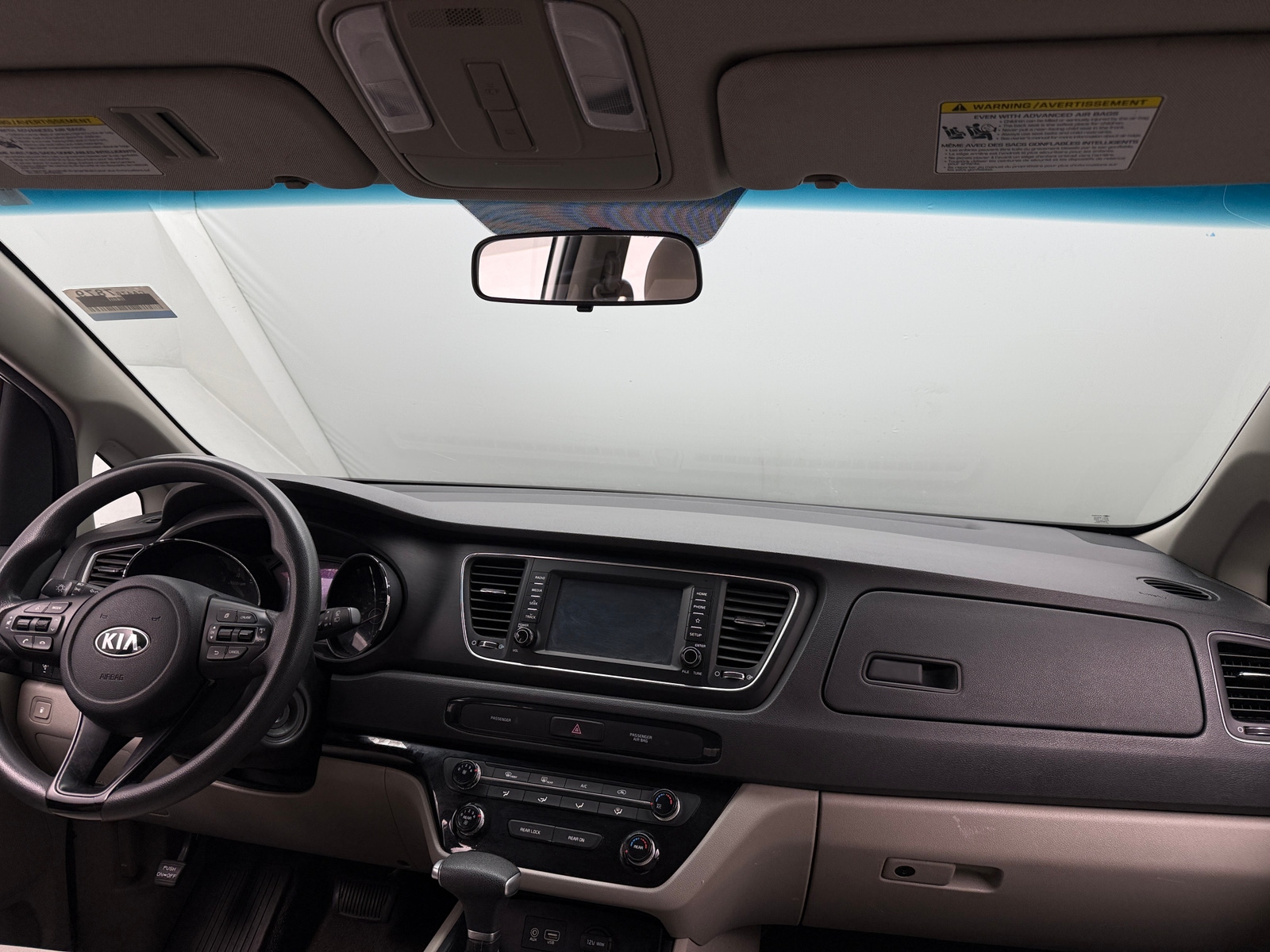 Thumbnail: 2020 Kia Sedona - 3