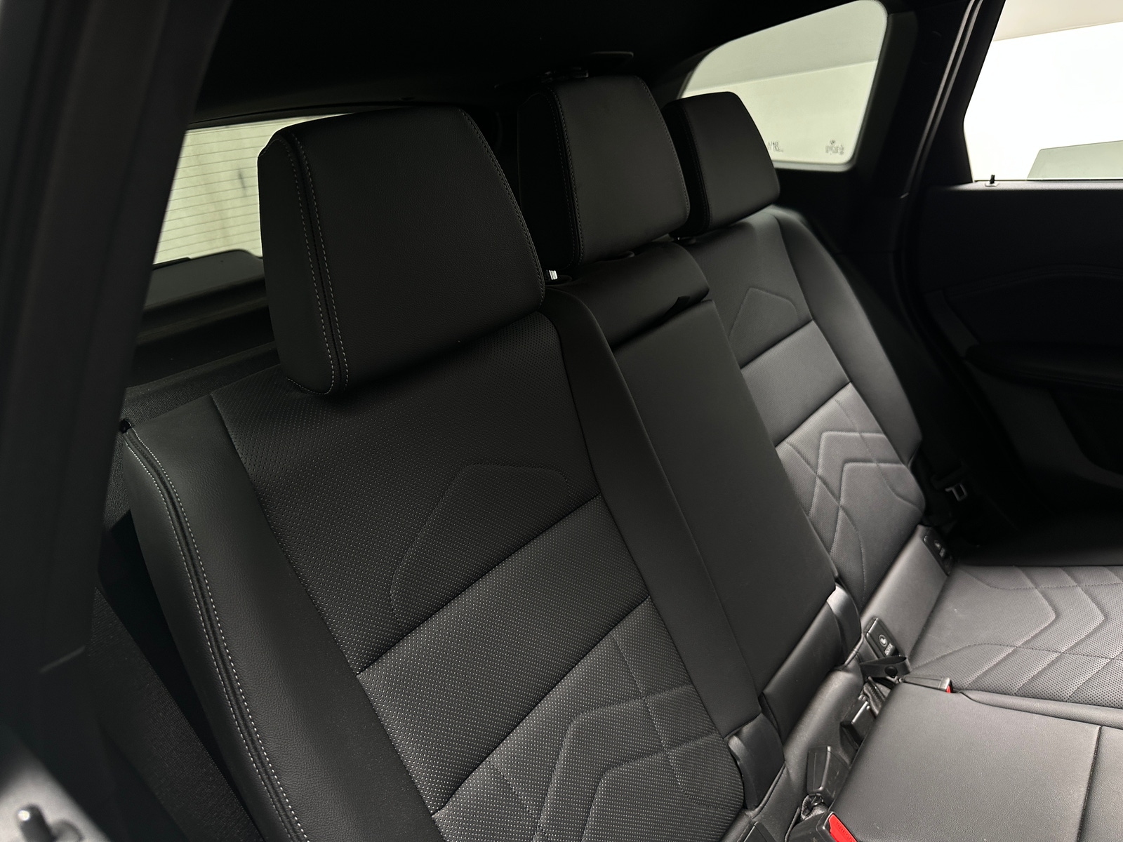 Thumbnail: 2023 BMW X1 - 5