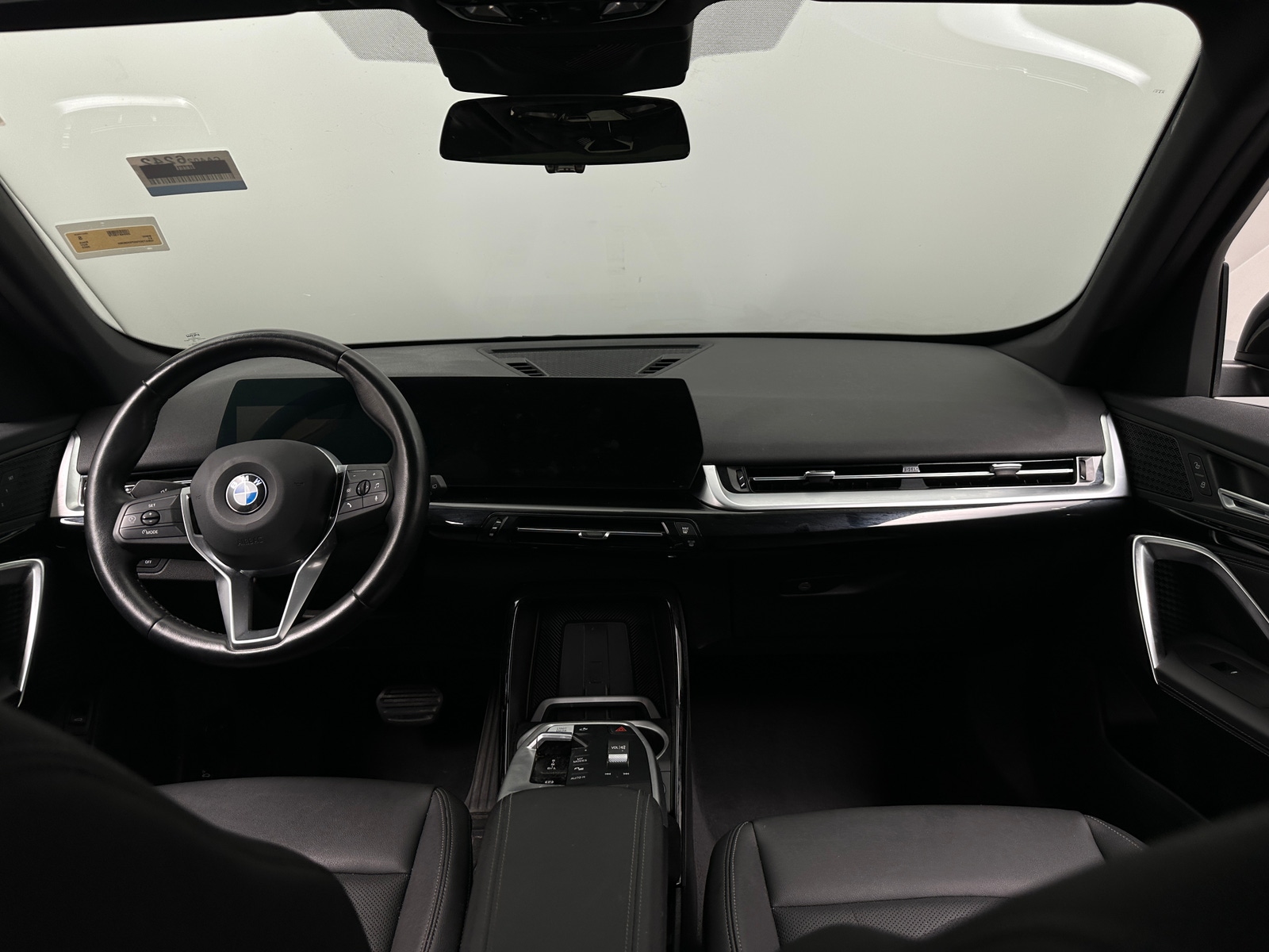 Thumbnail: 2023 BMW X1 - 2