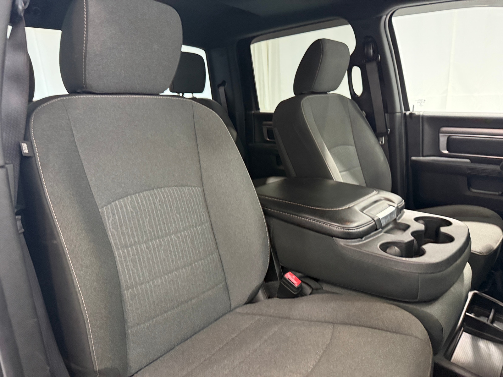 Thumbnail: 2021 RAM 1500 Classic - 2