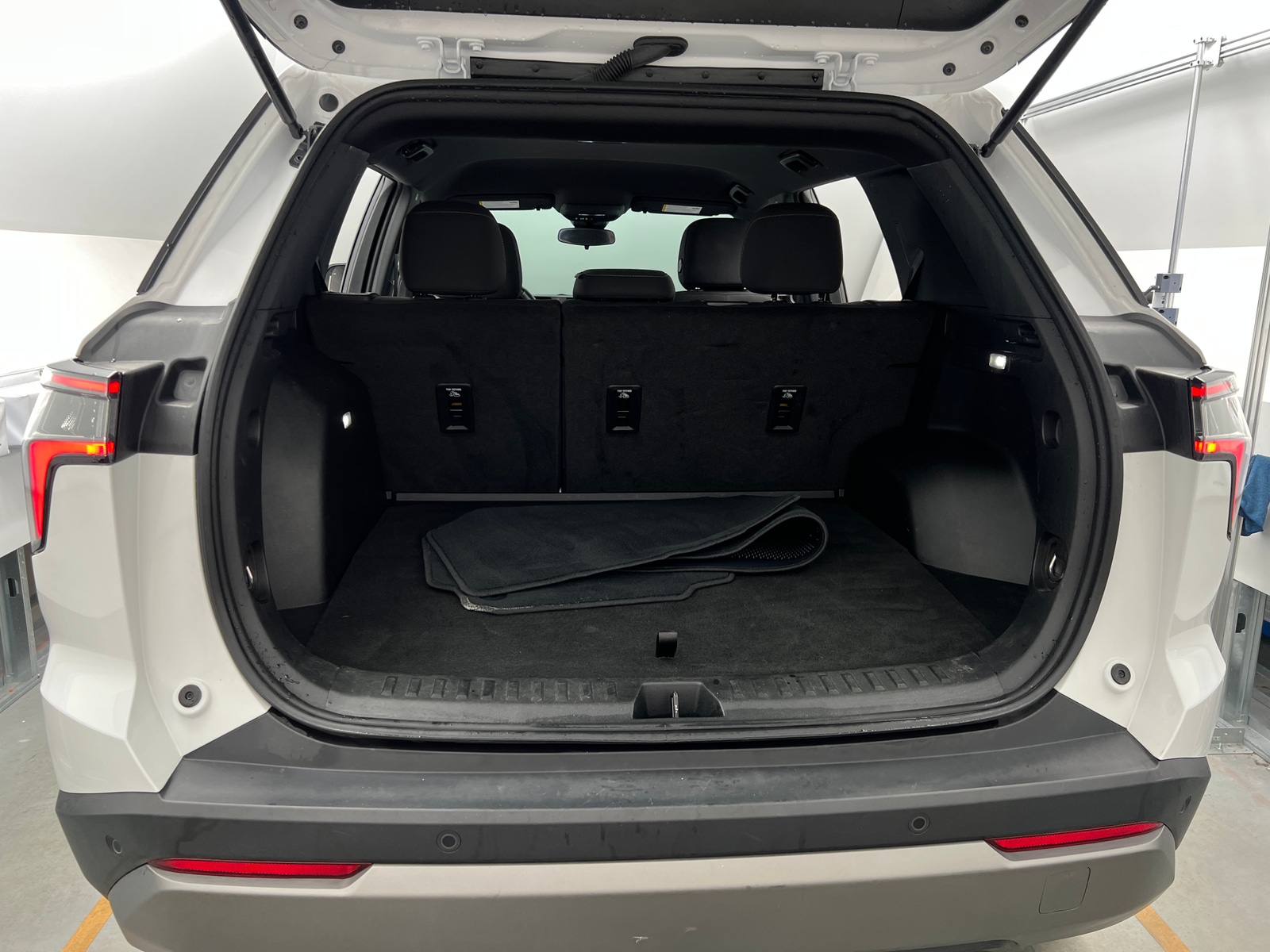 Thumbnail: 2025 Chevrolet Equinox - 7