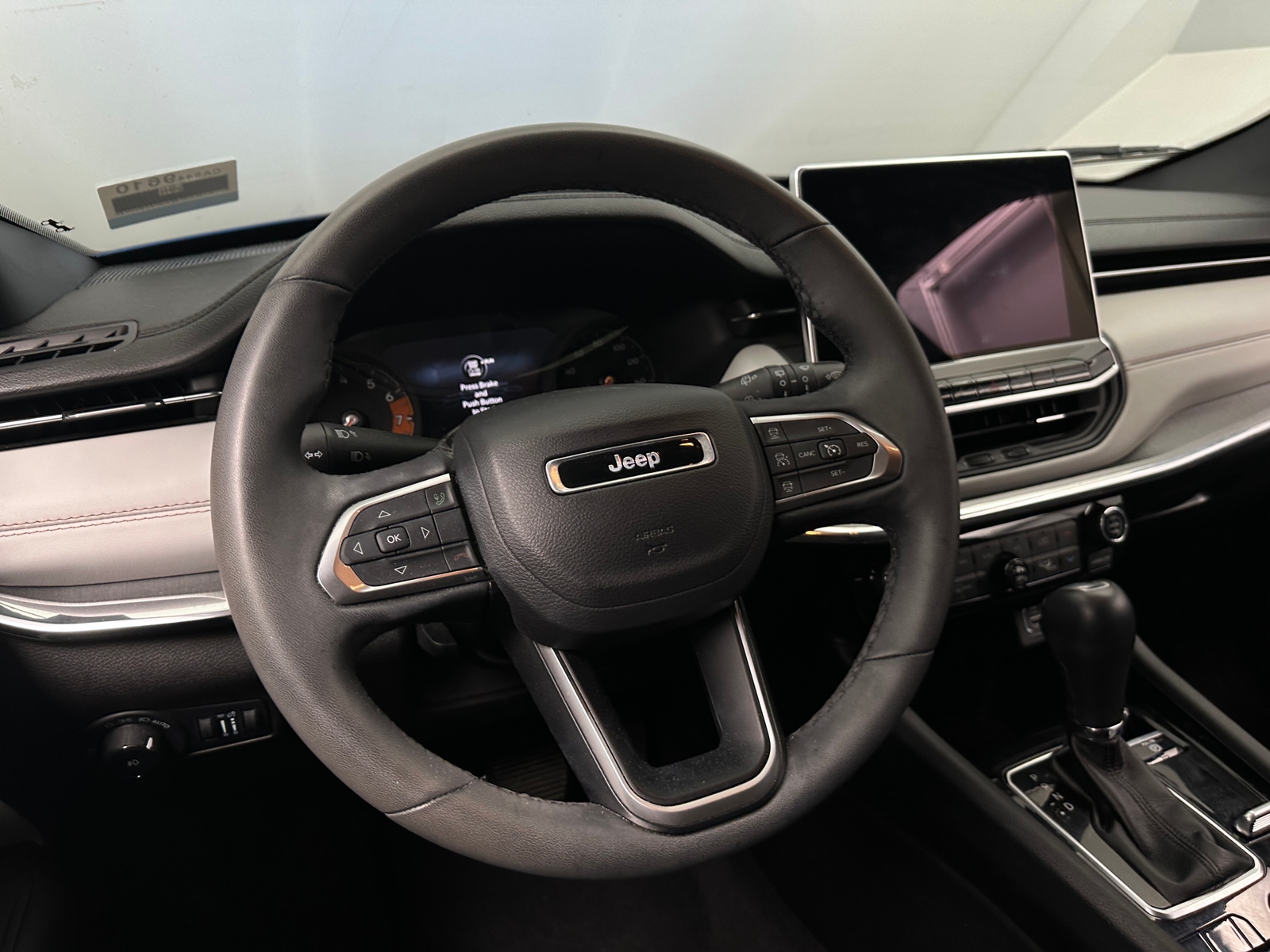 Thumbnail: 2023 Jeep Compass - 4
