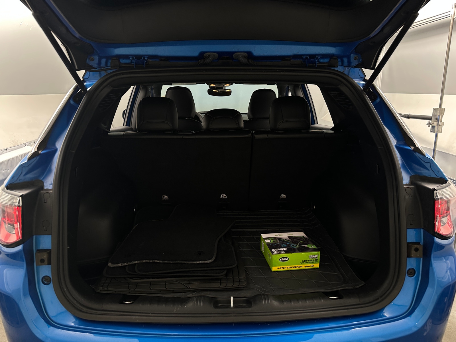 Thumbnail: 2023 Jeep Compass - 6