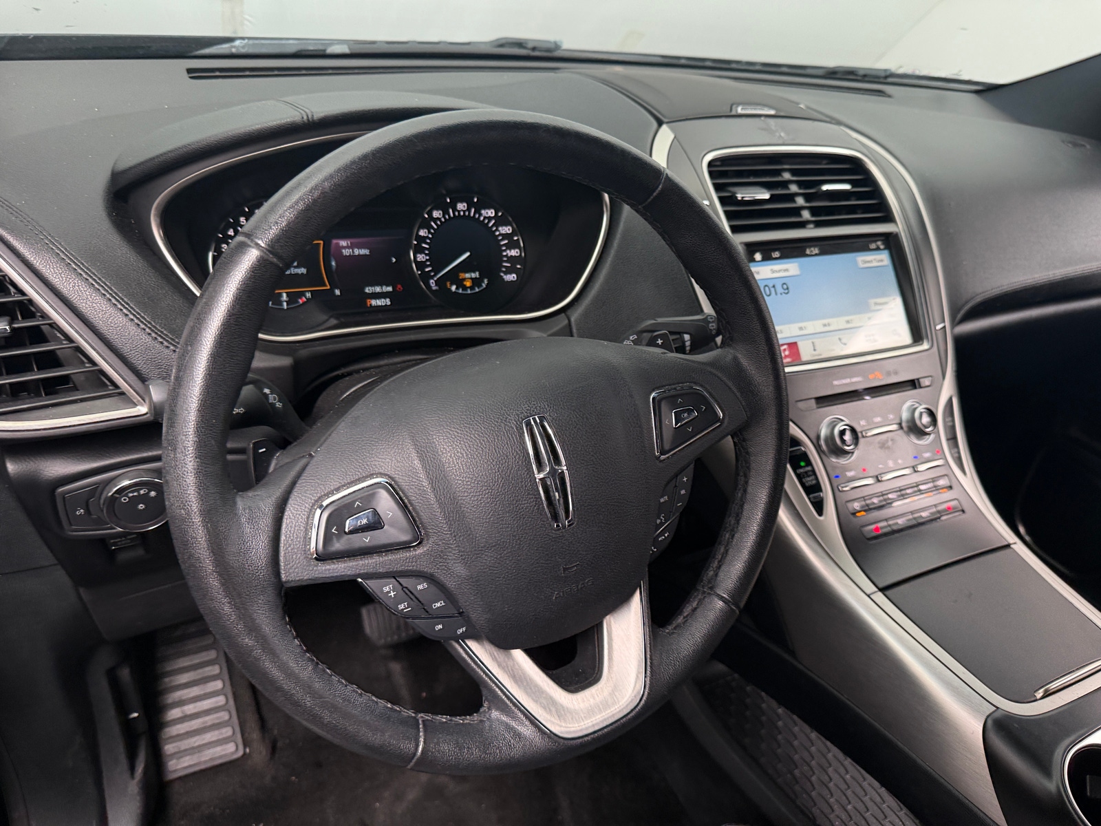 Thumbnail: 2018 Lincoln MKX - 4