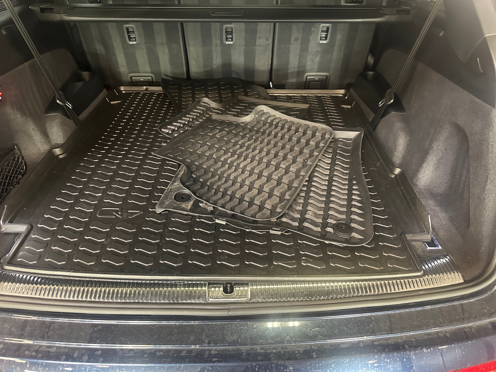 Thumbnail: 2023 Audi Q7 - 6