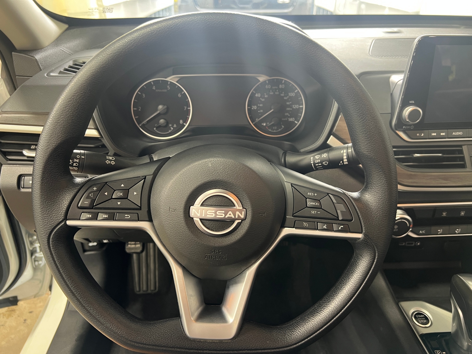 Thumbnail: 2025 Nissan Altima - 5