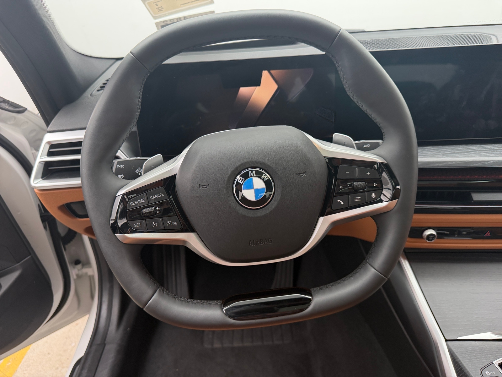 Thumbnail: 2026 BMW 3 Series - 4