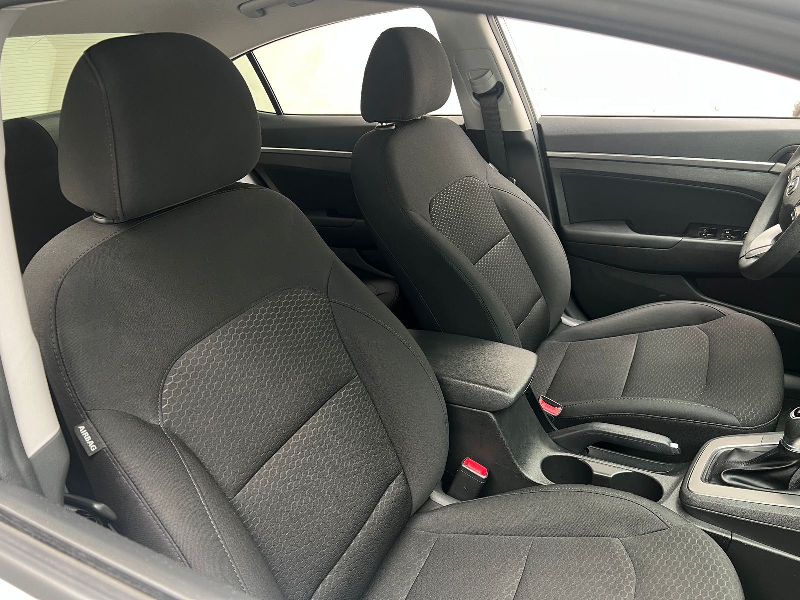 Thumbnail: 2019 Hyundai Elantra - 2