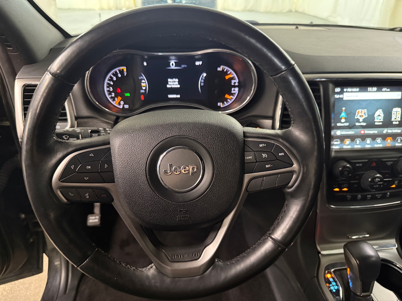 Thumbnail: 2018 Jeep Grand Cherokee - 5
