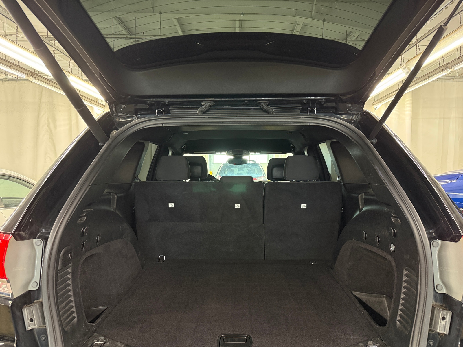 Thumbnail: 2018 Jeep Grand Cherokee - 7