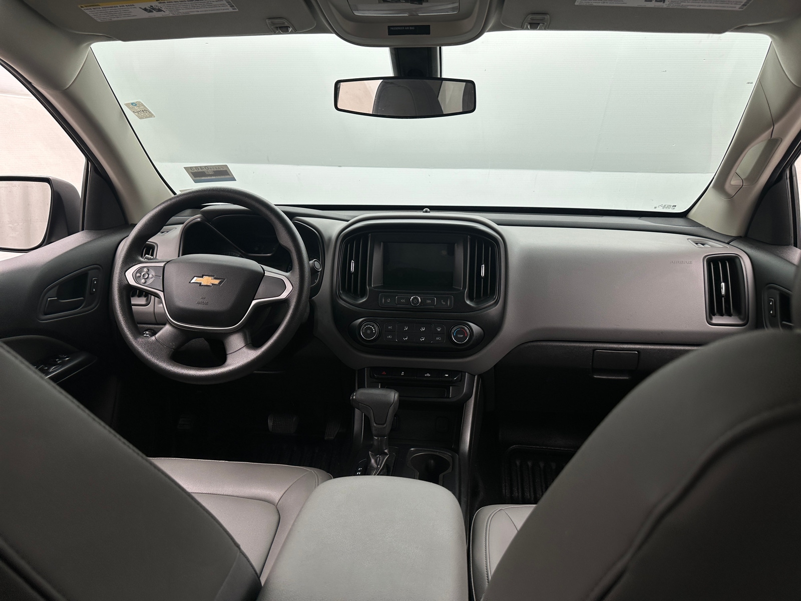 Thumbnail: 2019 Chevrolet Colorado - 3