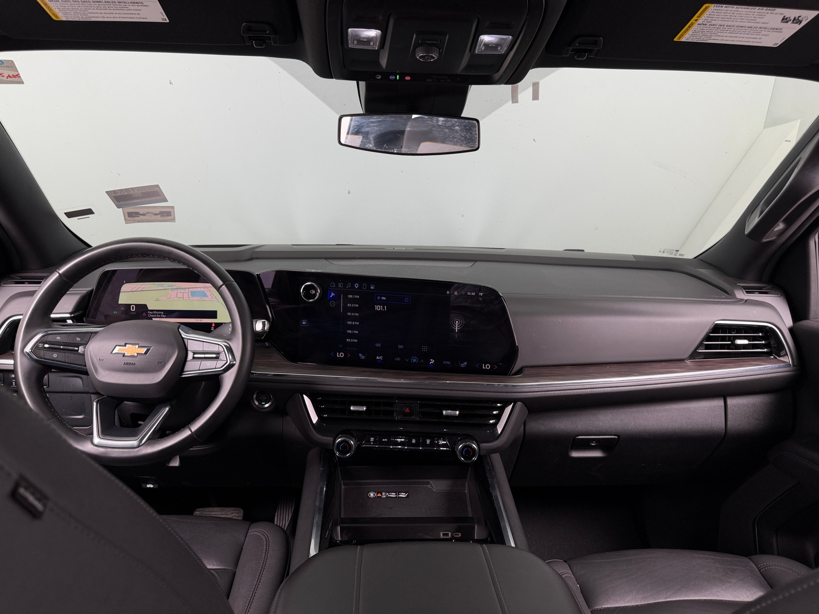 Thumbnail: 2025 Chevrolet Suburban - 2