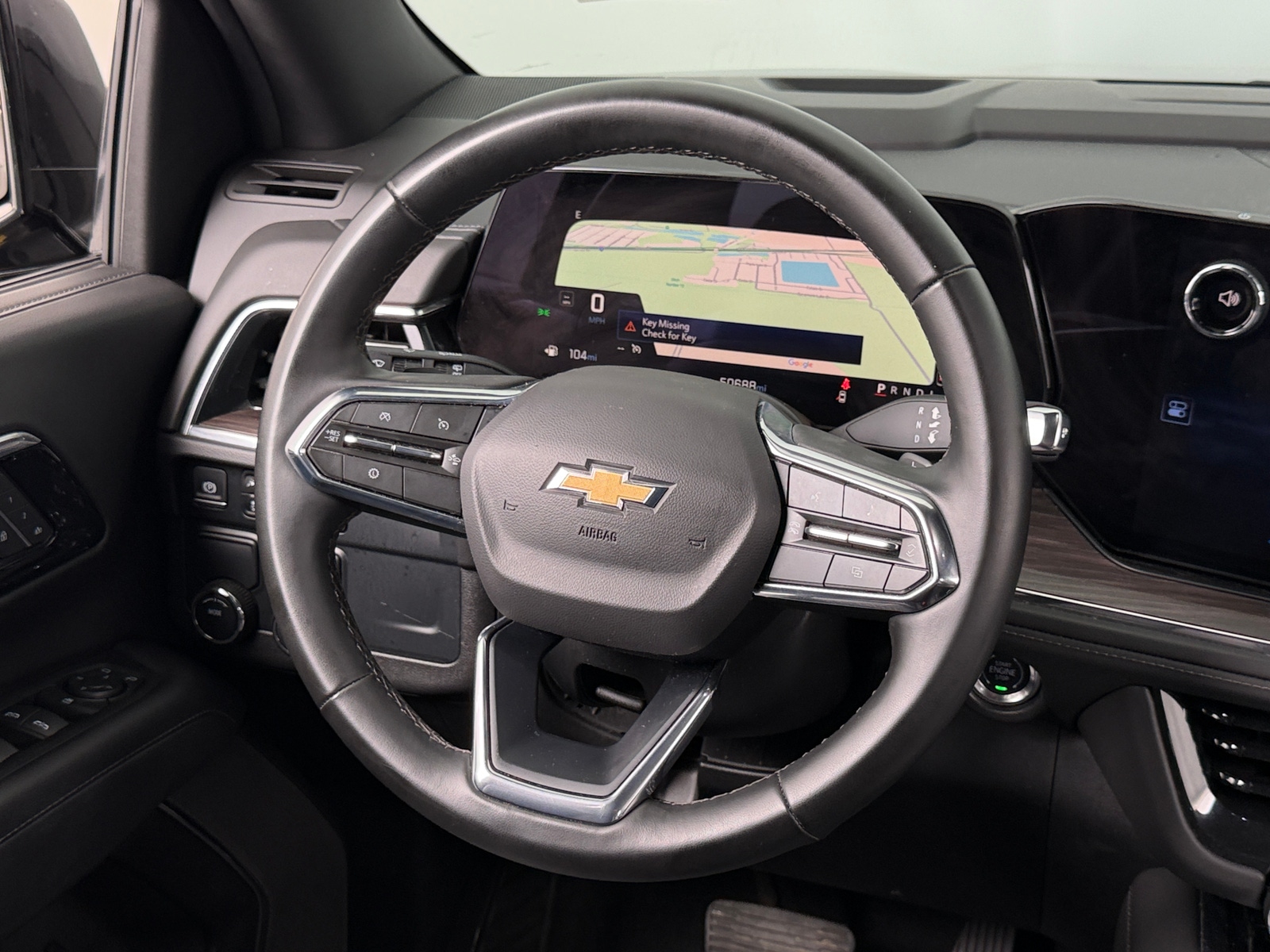 Thumbnail: 2025 Chevrolet Suburban - 4