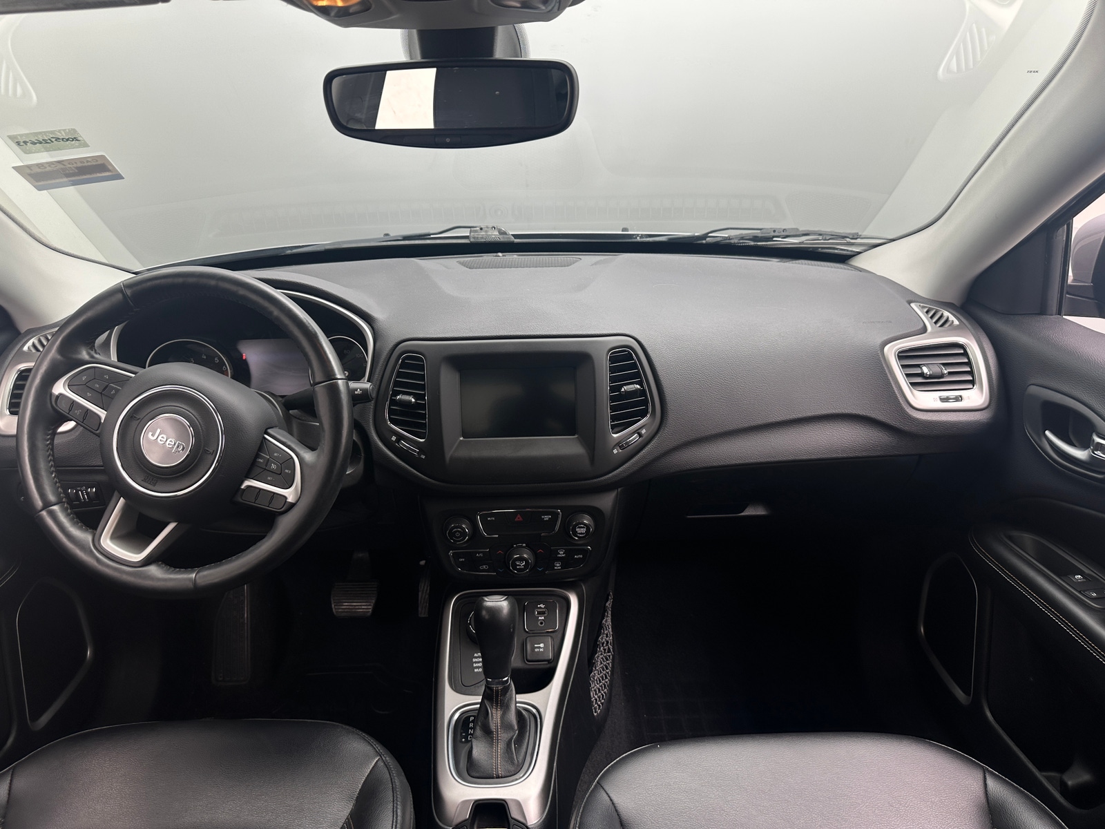 Thumbnail: 2017 Jeep Compass - 3