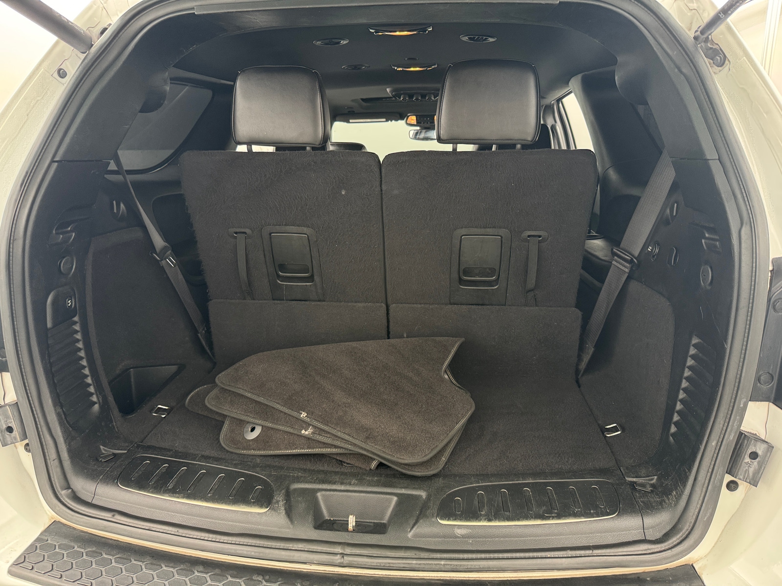 Thumbnail: 2019 Dodge Durango - 6