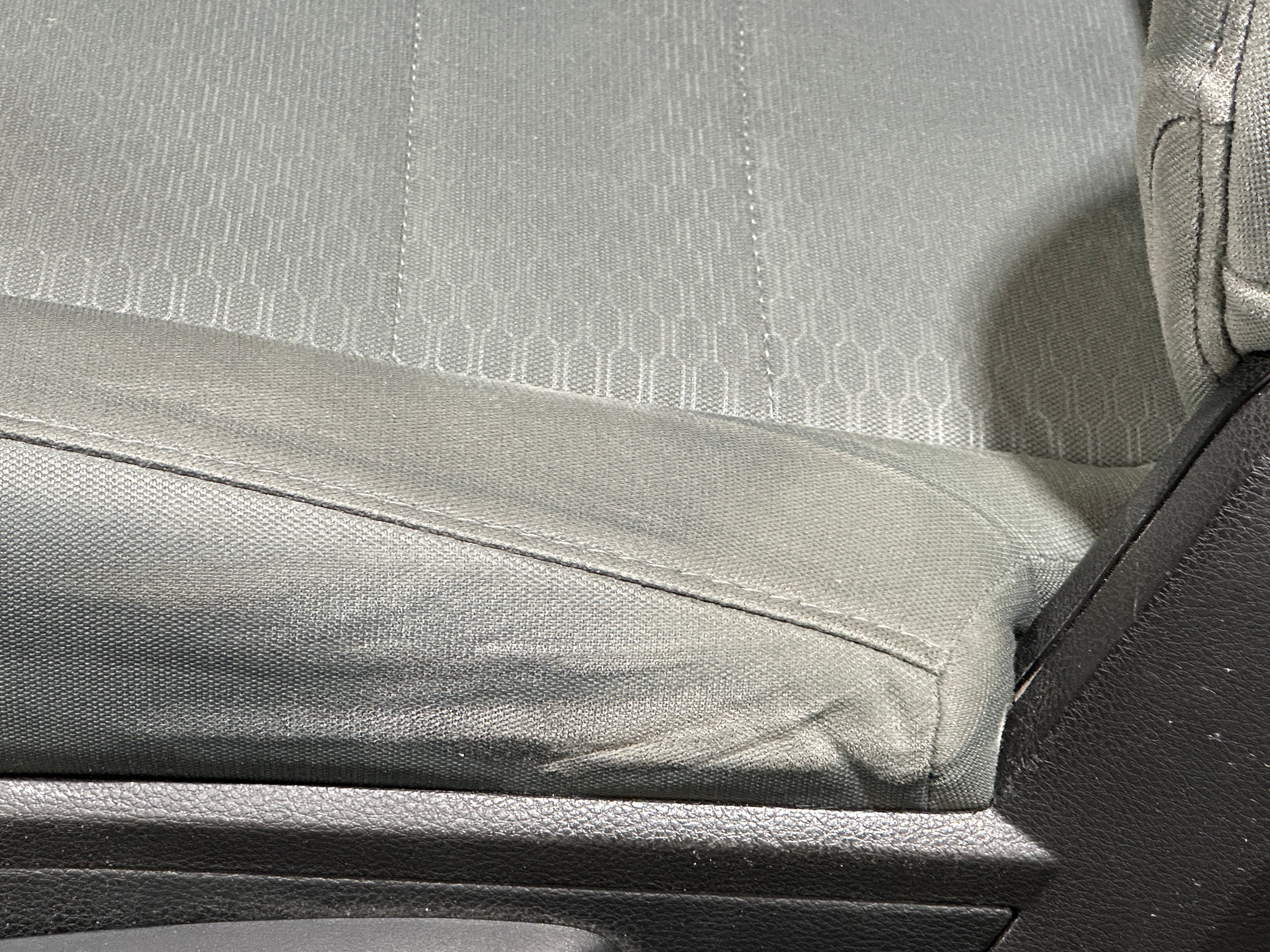 2016 RAM Ram 1500 Pickup Tradesman - Photo 17