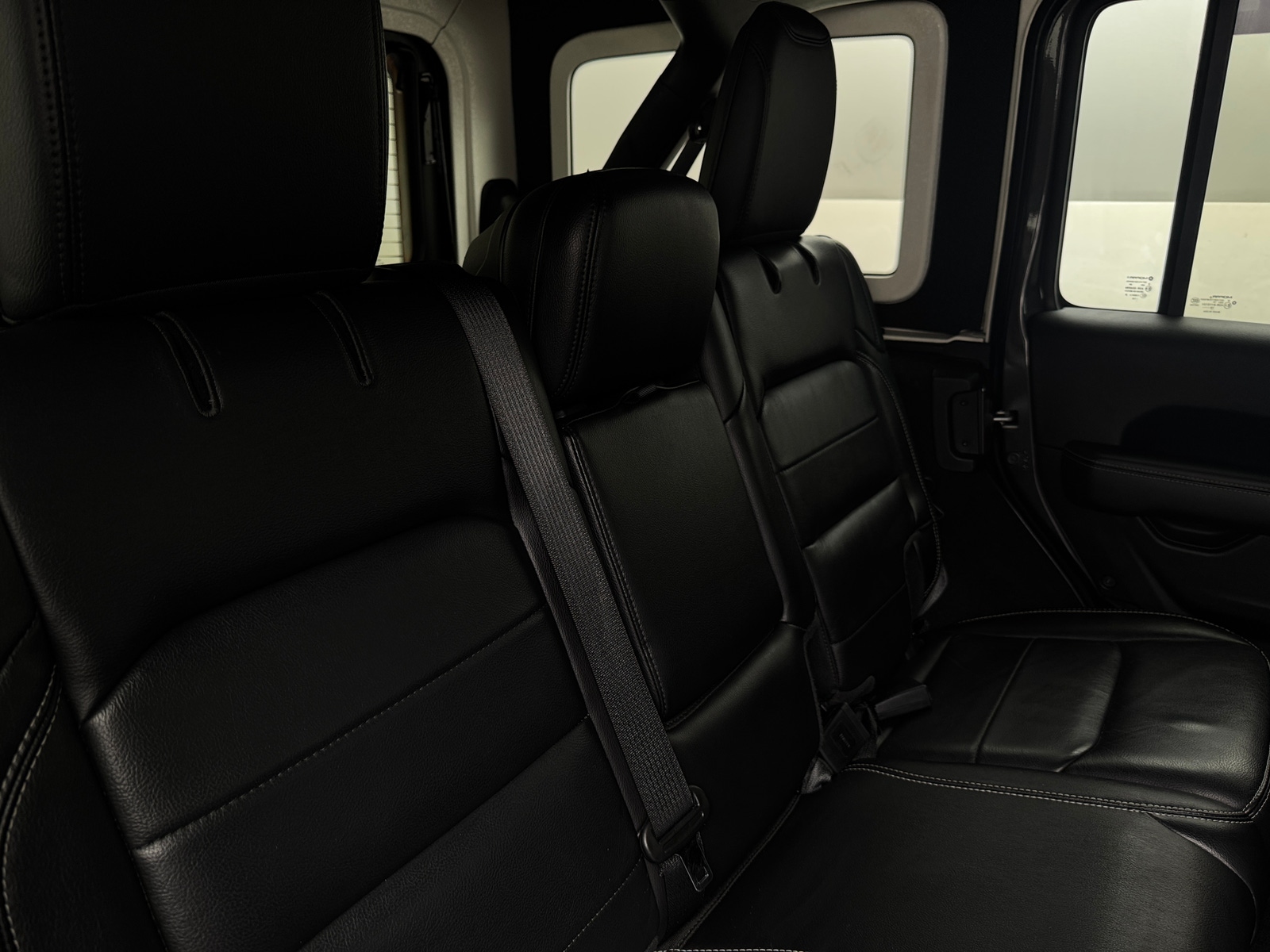 Thumbnail: 2019 Jeep Wrangler - 5