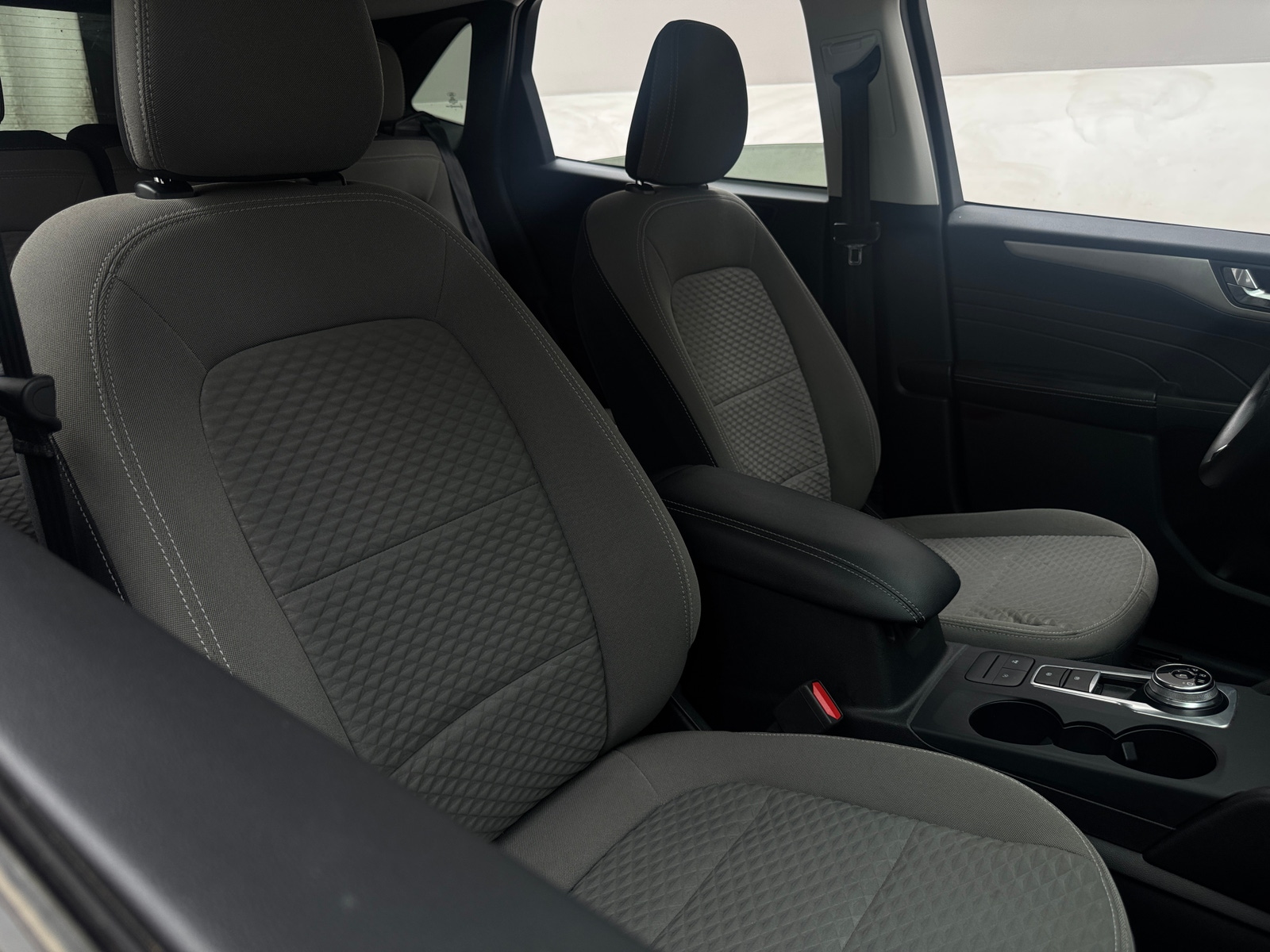 Thumbnail: 2021 Ford Escape - 2