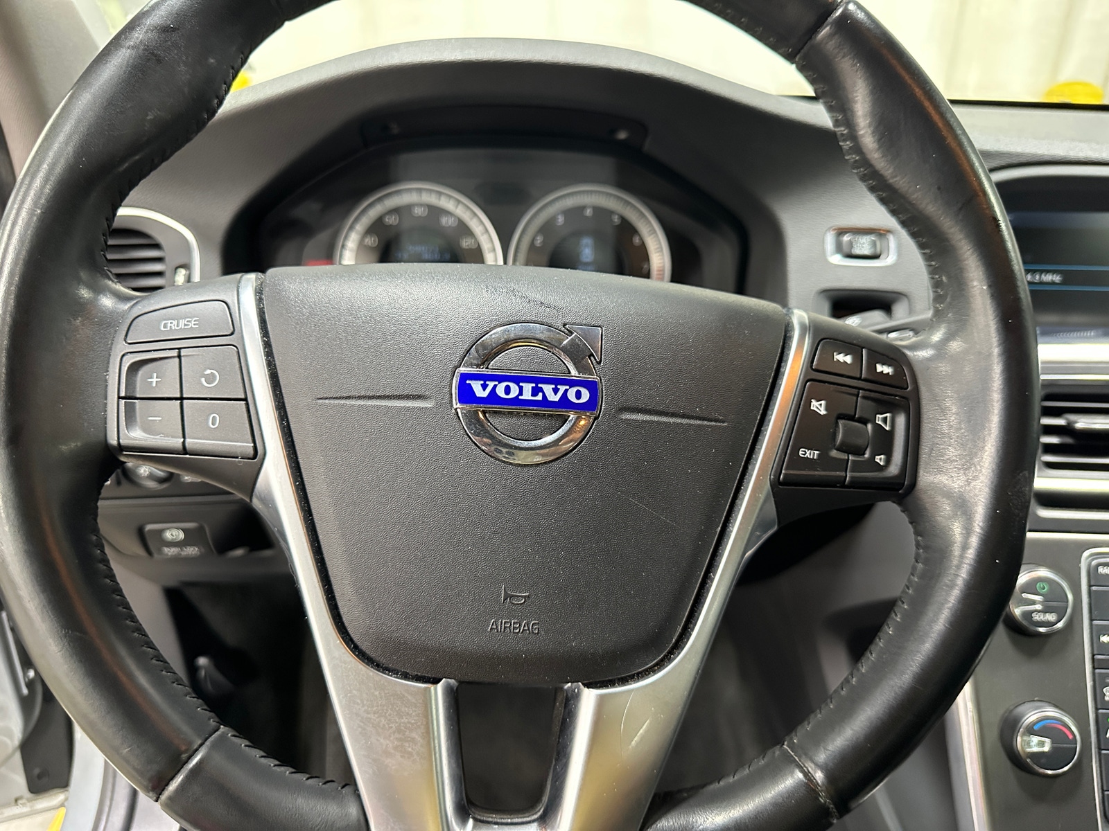 Thumbnail: 2013 Volvo S60 - 5