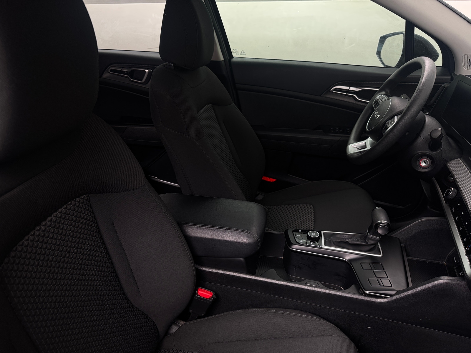 Thumbnail: 2023 Kia Sportage - 2