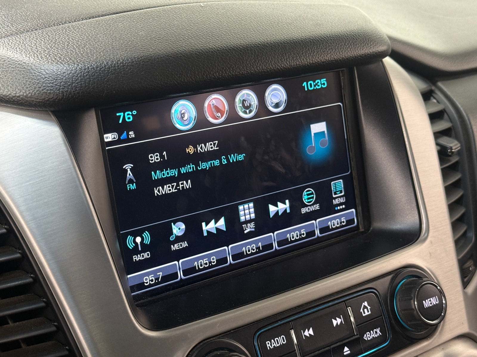 Thumbnail: 2020 GMC Yukon XL - 3