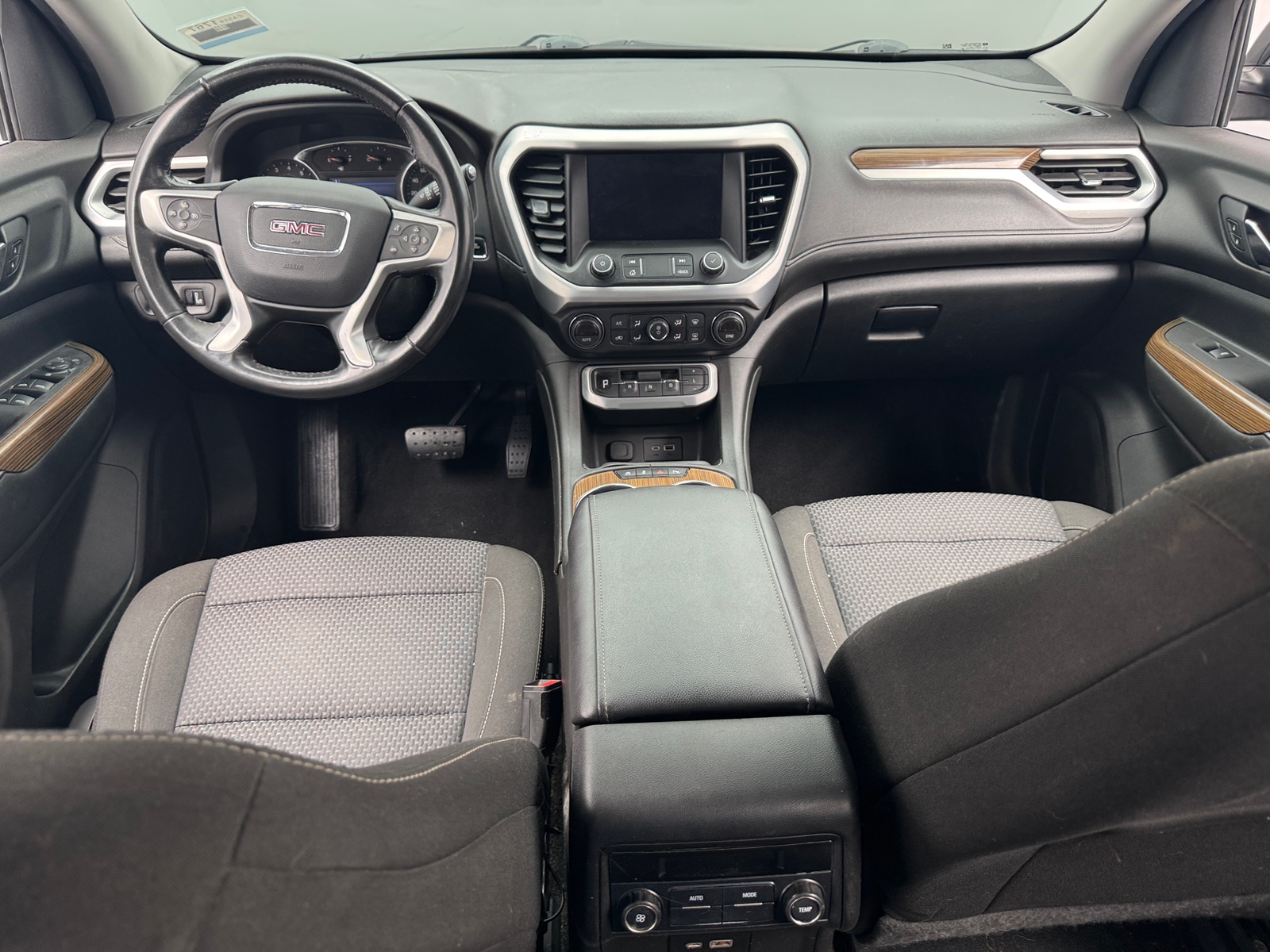 Thumbnail: 2020 GMC Acadia - 3