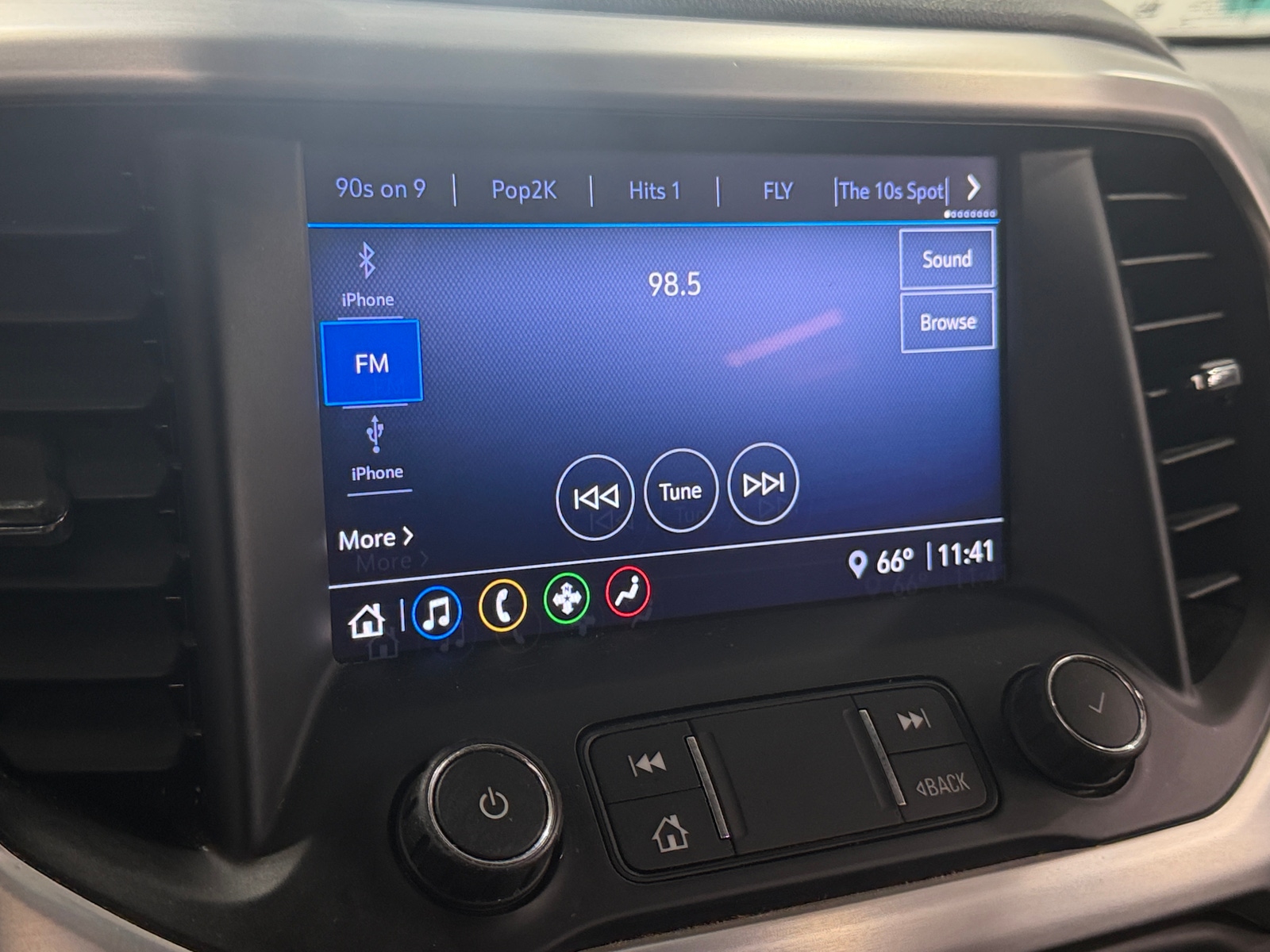 Thumbnail: 2020 GMC Acadia - 4