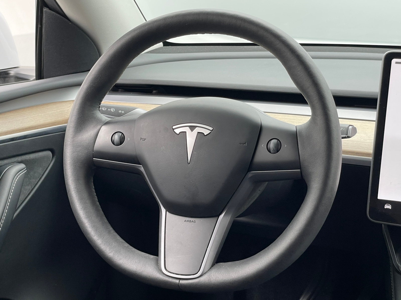 Thumbnail: 2023 Tesla Model Y - 4