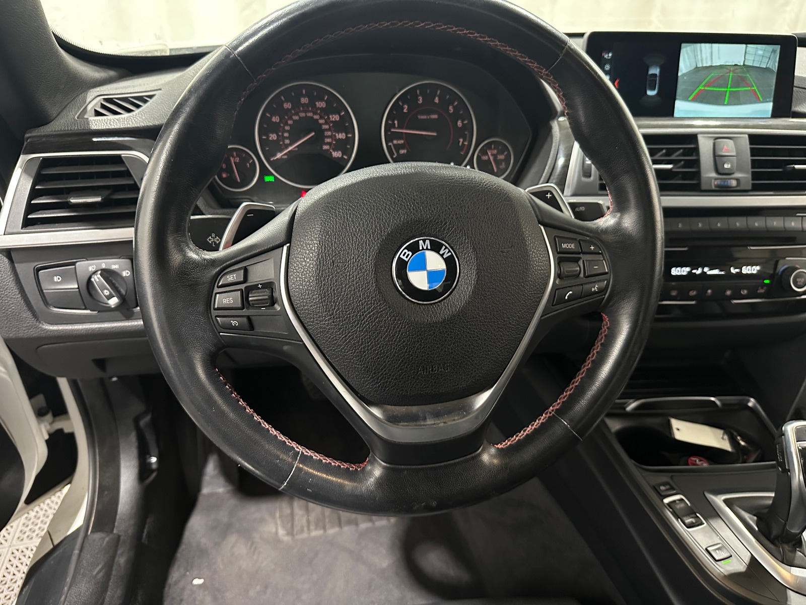 Thumbnail: 2018 BMW 4 Series - 4