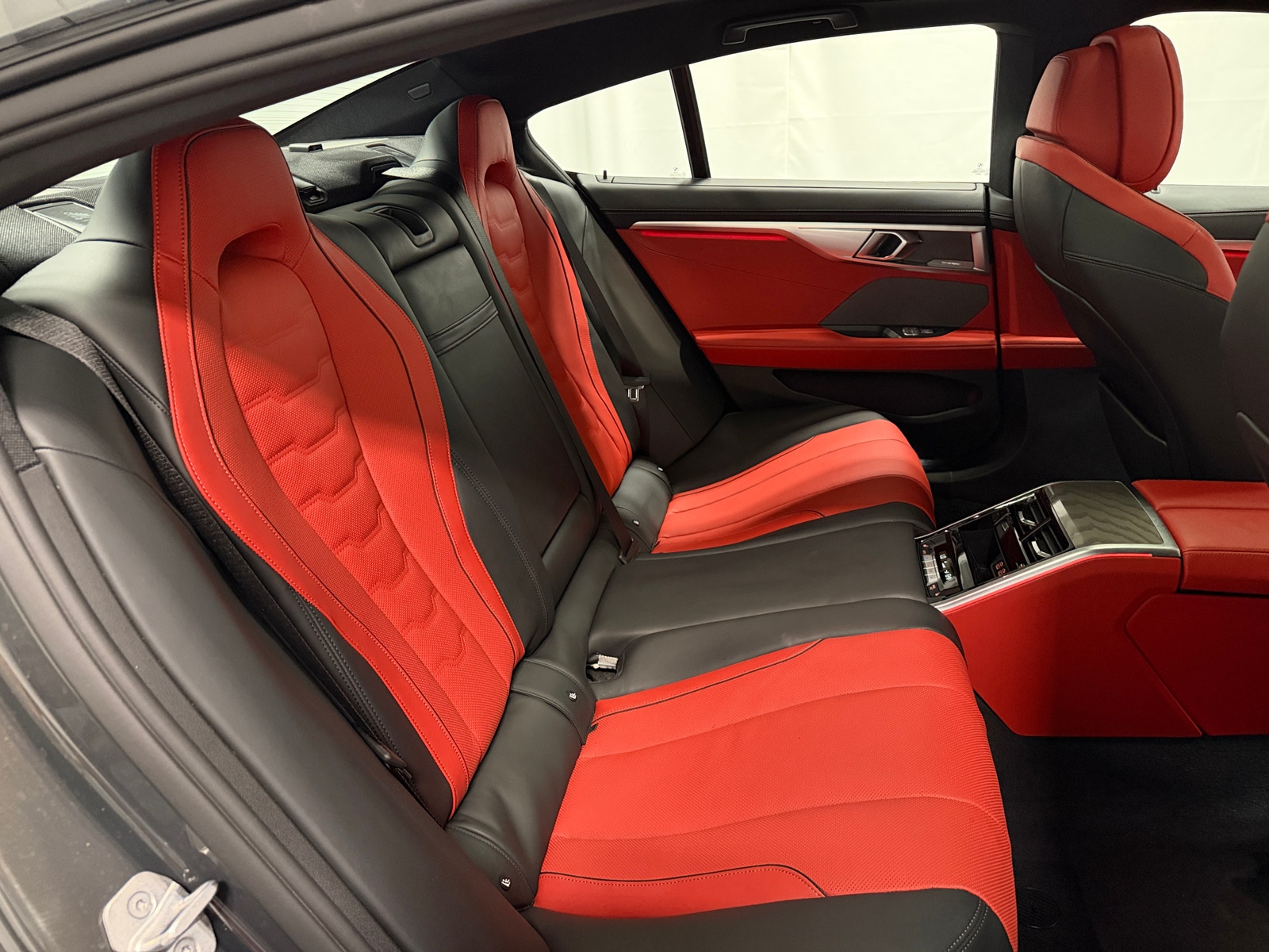 Thumbnail: 2026 BMW 8 Series - 5