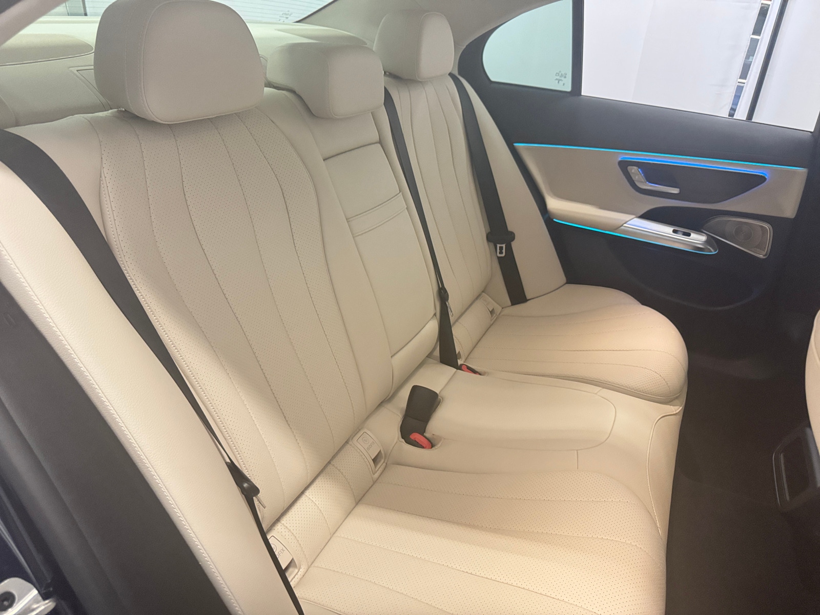 Thumbnail: 2025 Mercedes-Benz E-Class - 5