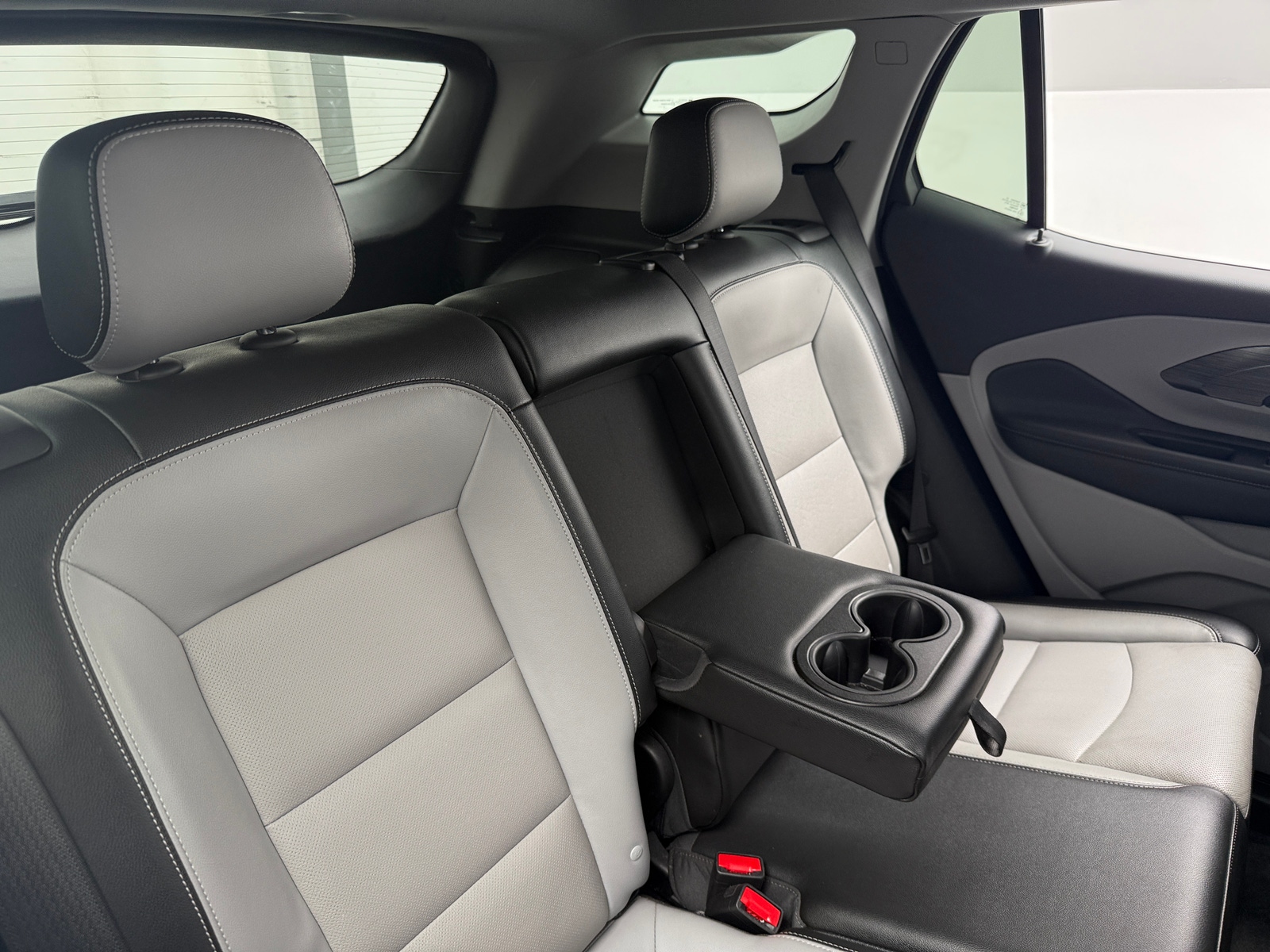 Thumbnail: 2024 GMC Terrain - 5