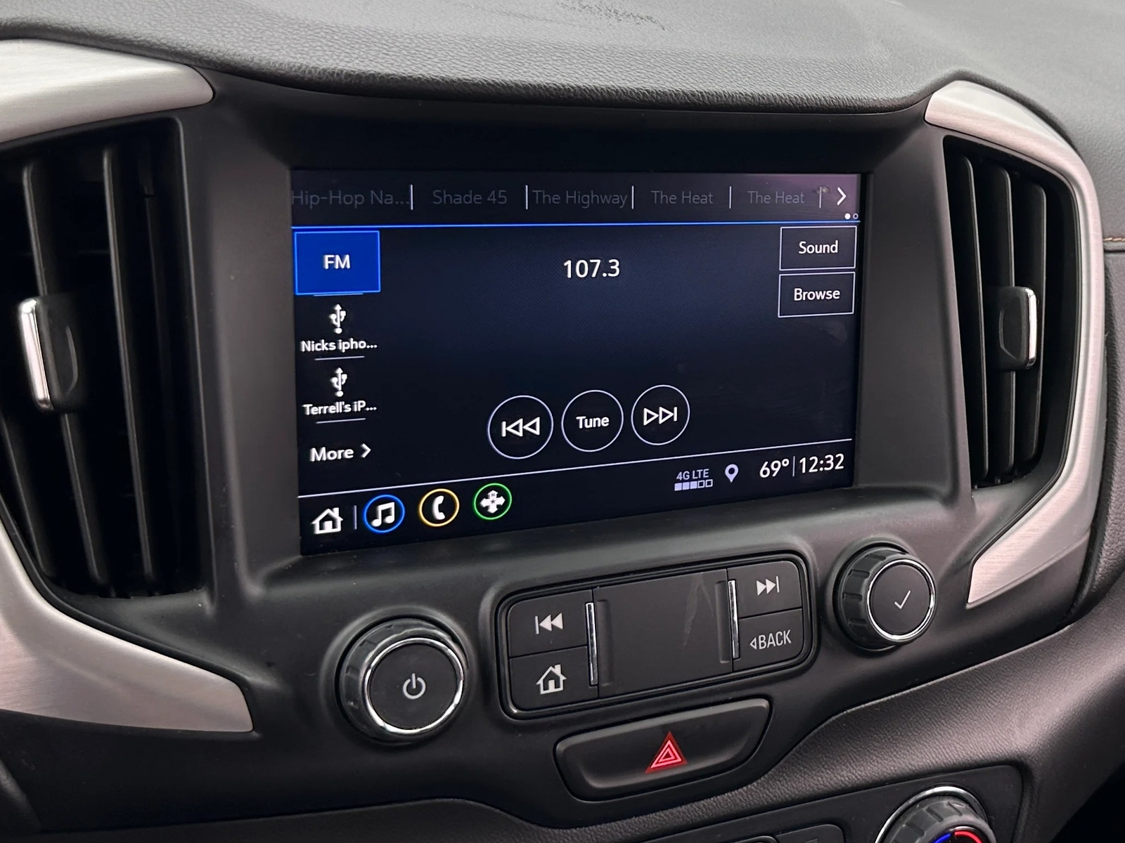 Thumbnail: 2020 GMC Terrain - 3