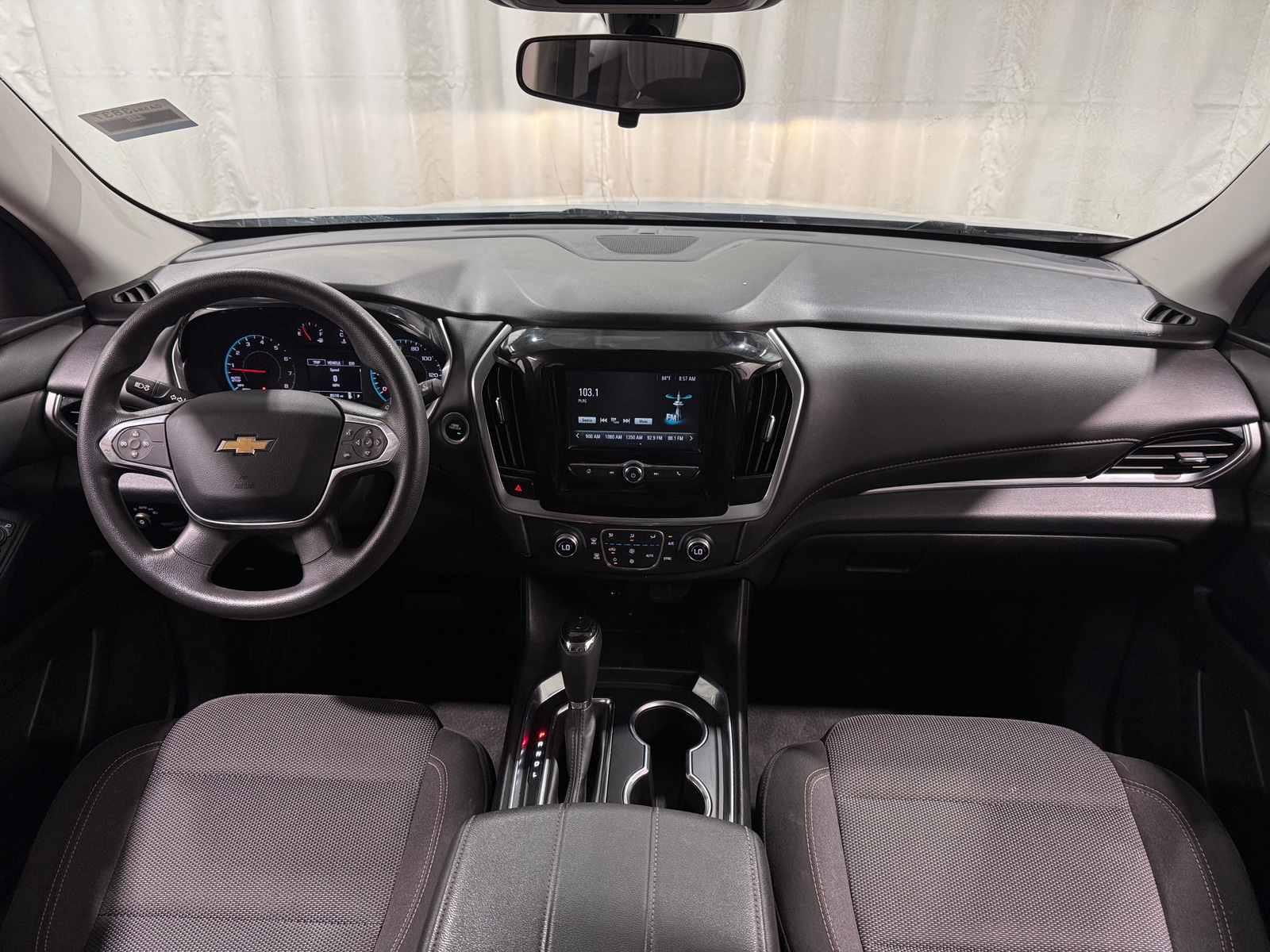 Thumbnail: 2019 Chevrolet Traverse - 3