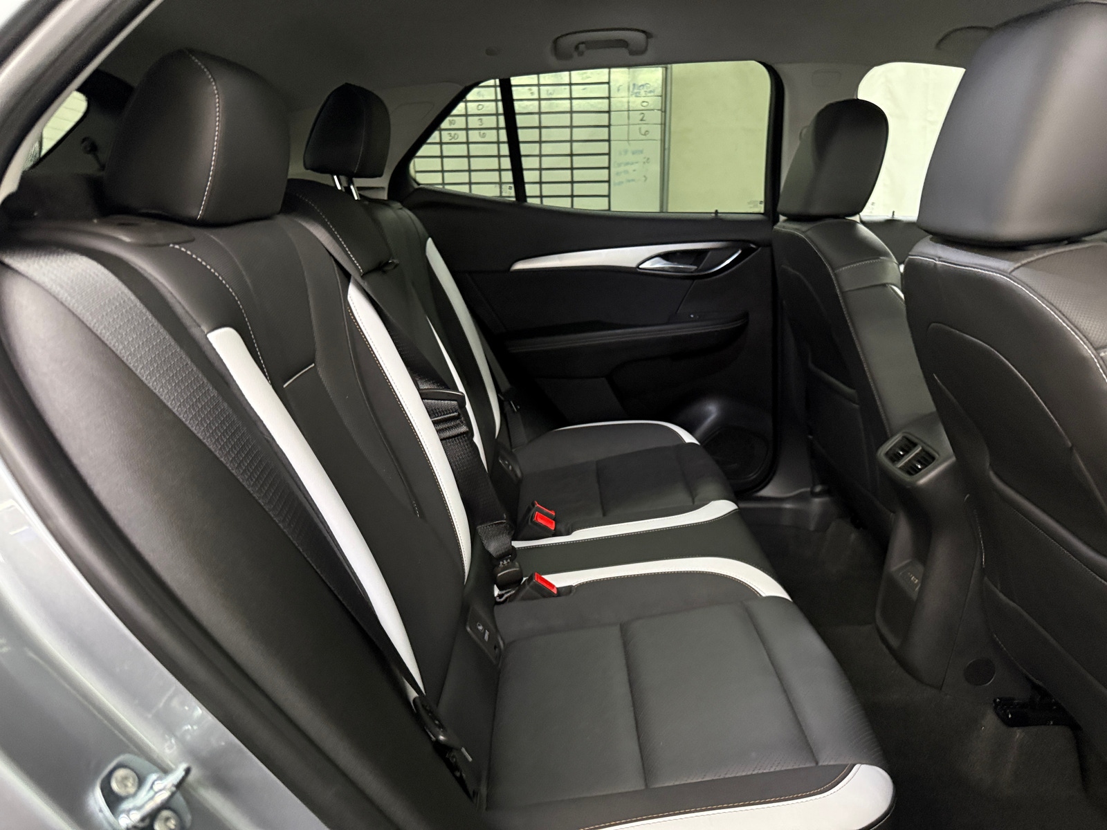 Thumbnail: 2025 Buick Envision - 5