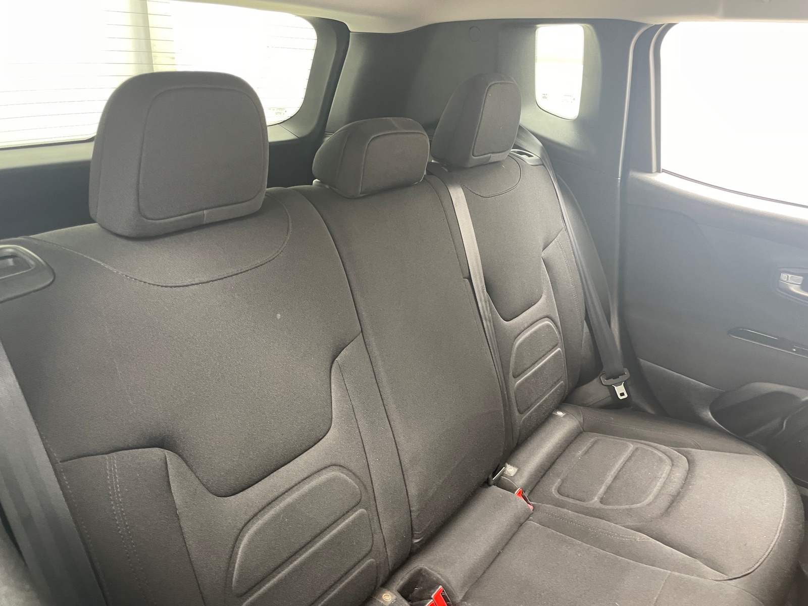 Thumbnail: 2020 Jeep Renegade - 6