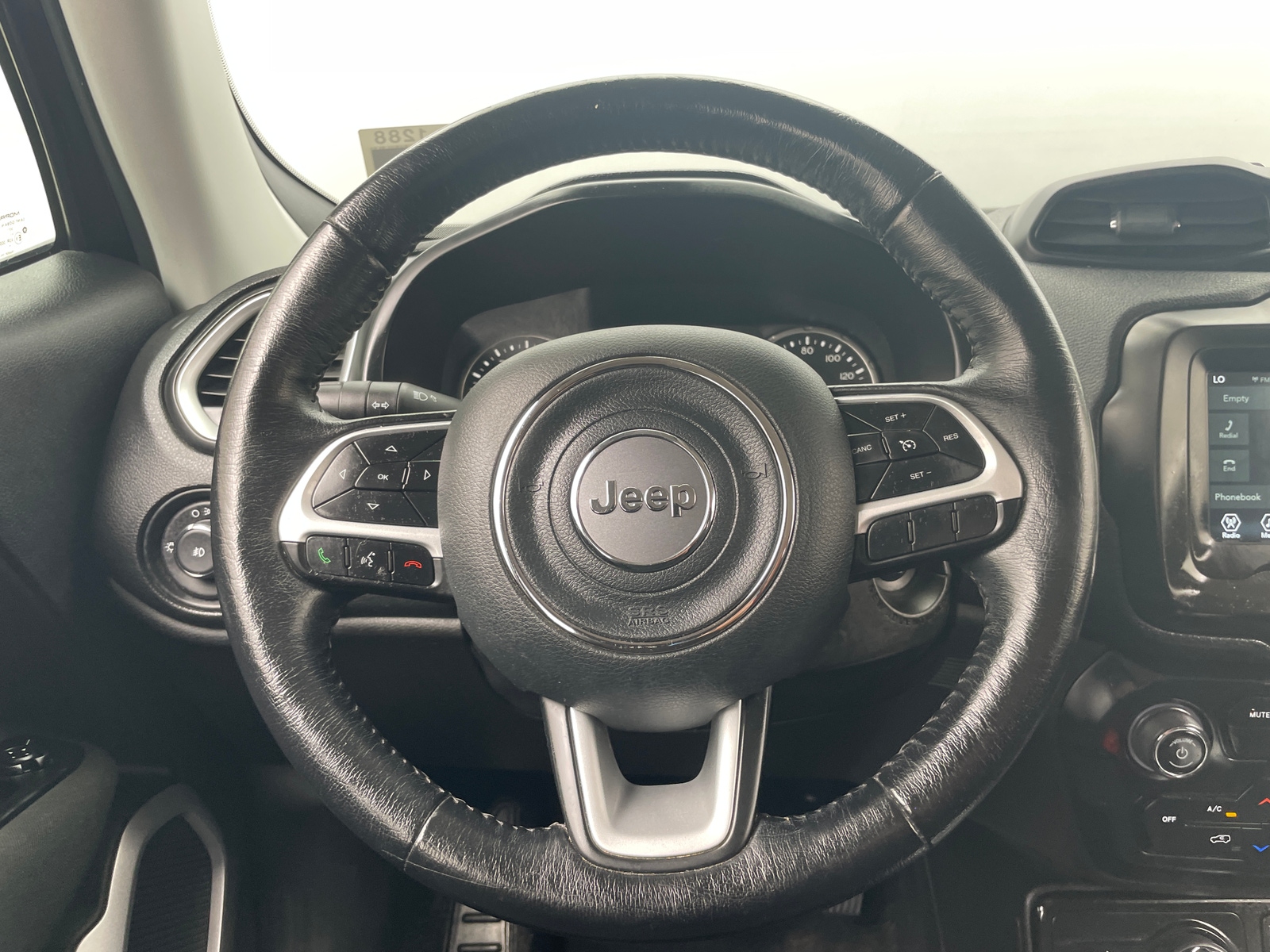 Thumbnail: 2020 Jeep Renegade - 5