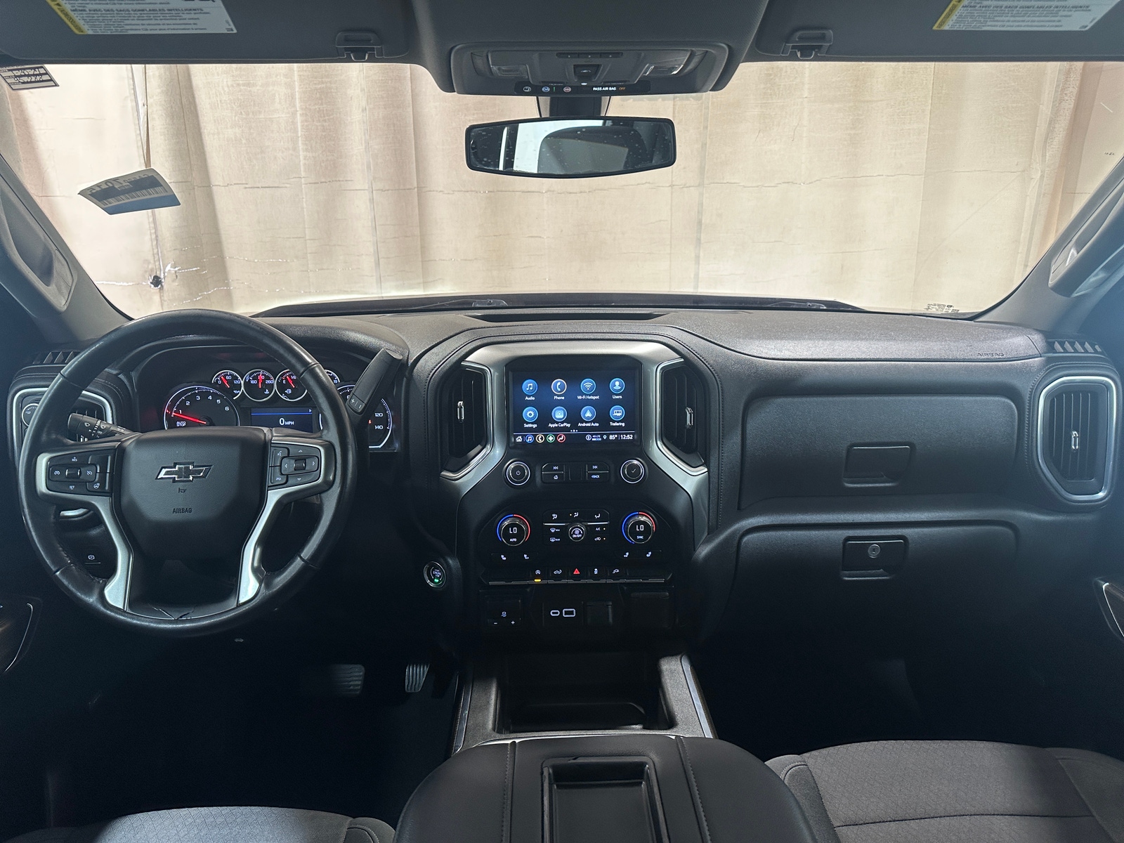Thumbnail: 2021 Chevrolet Silverado 1500 - 3