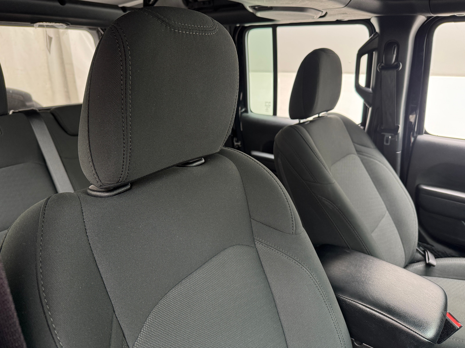 Thumbnail: 2022 Jeep Wrangler - 2