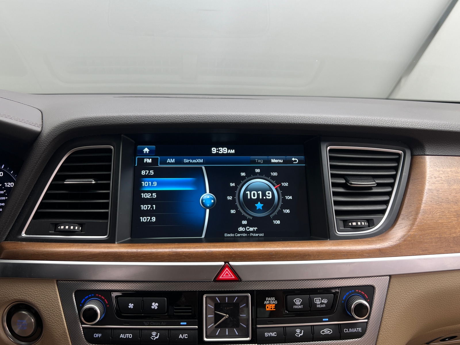 Thumbnail: 2018 Genesis G80 - 3