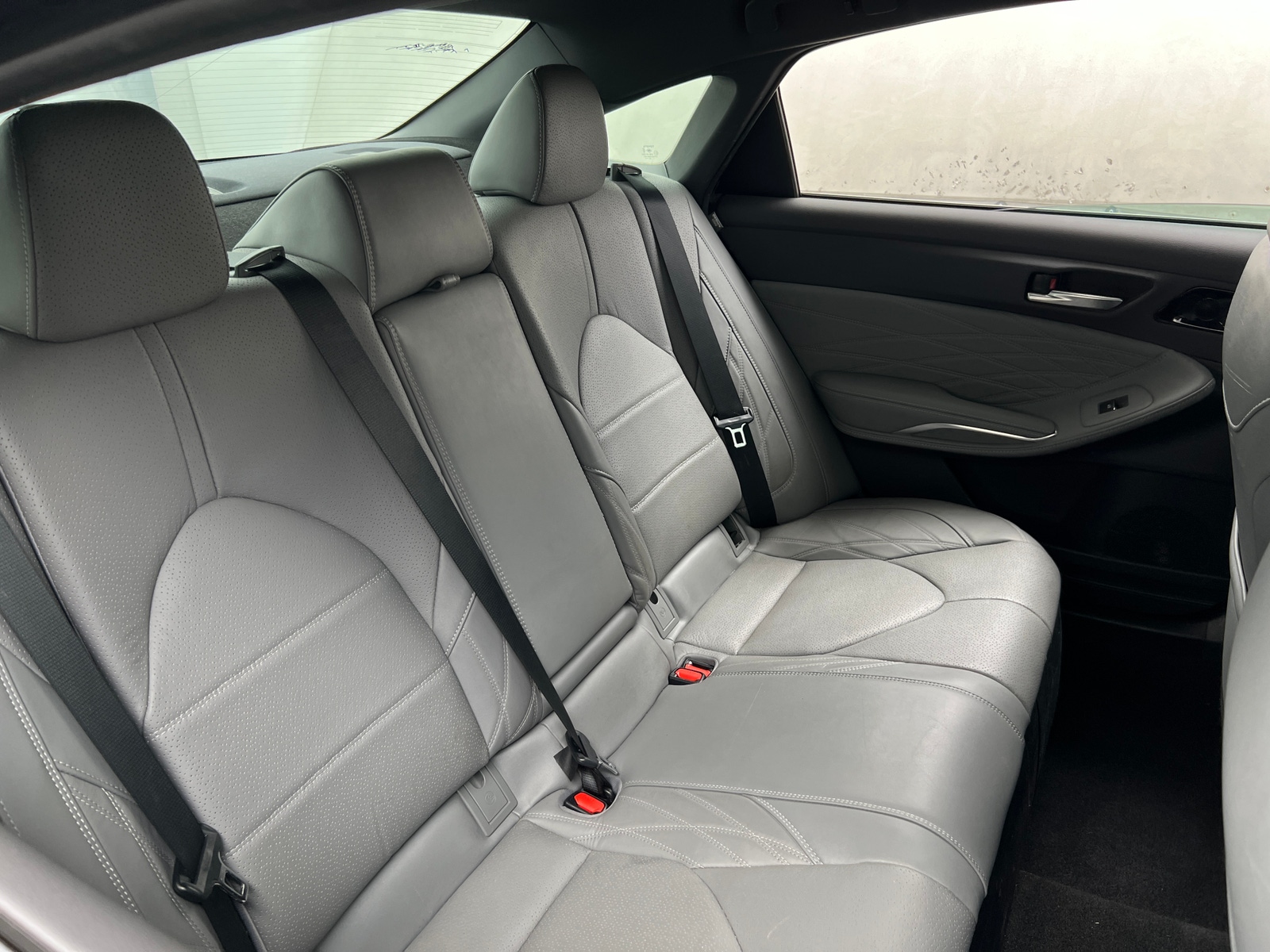 Thumbnail: 2019 Toyota Avalon - 5