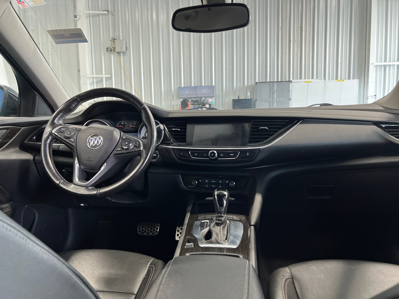 Thumbnail: 2018 Buick Regal - 2
