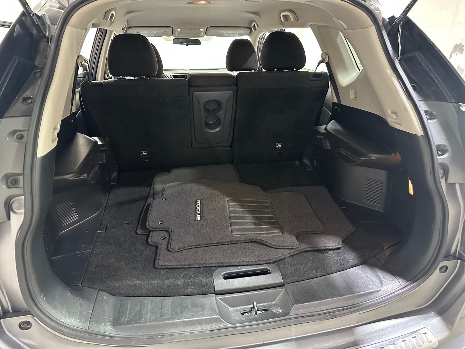 Thumbnail: 2015 Nissan Rogue - 7