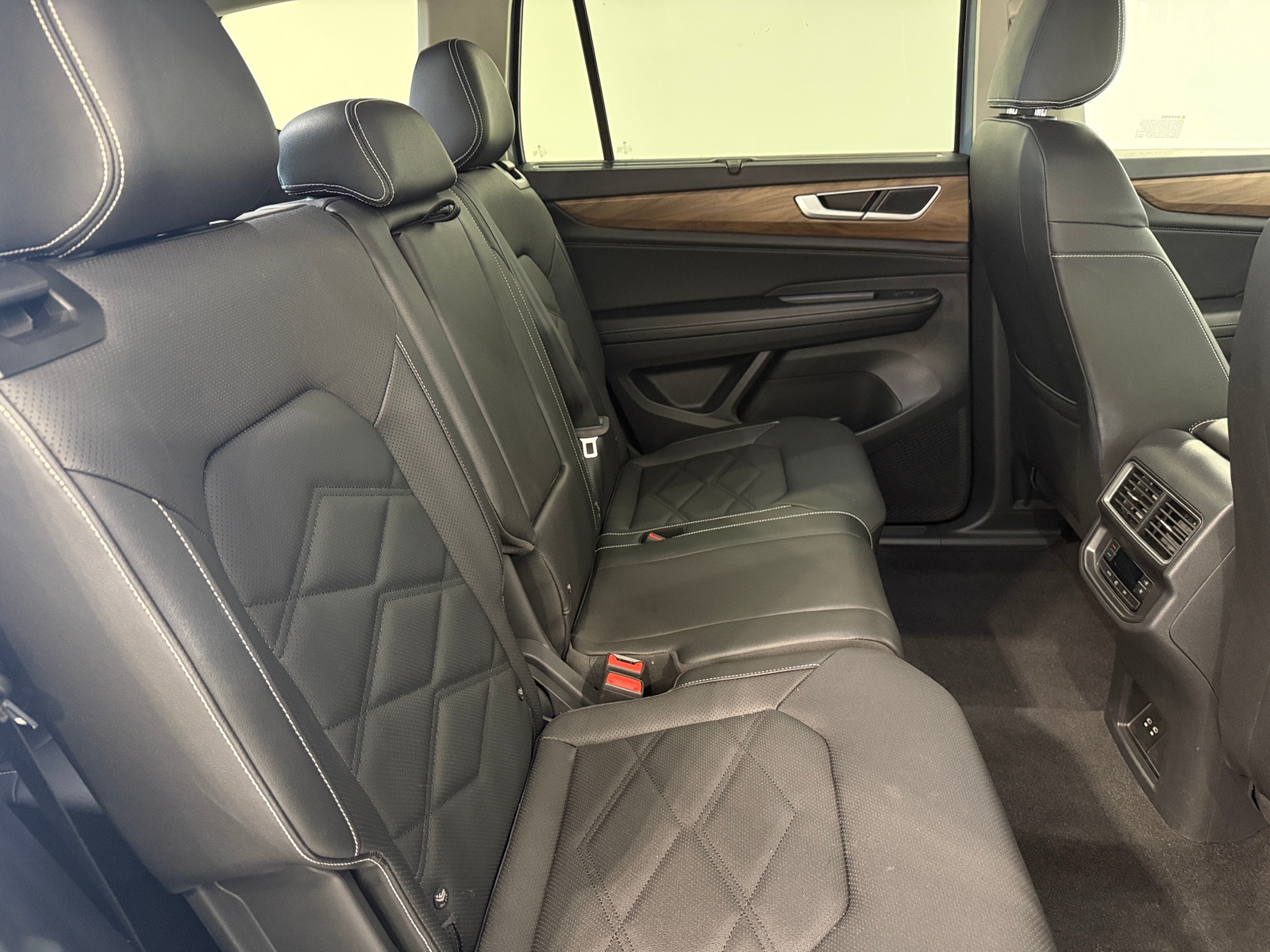 Thumbnail: 2026 Volkswagen Atlas - 5