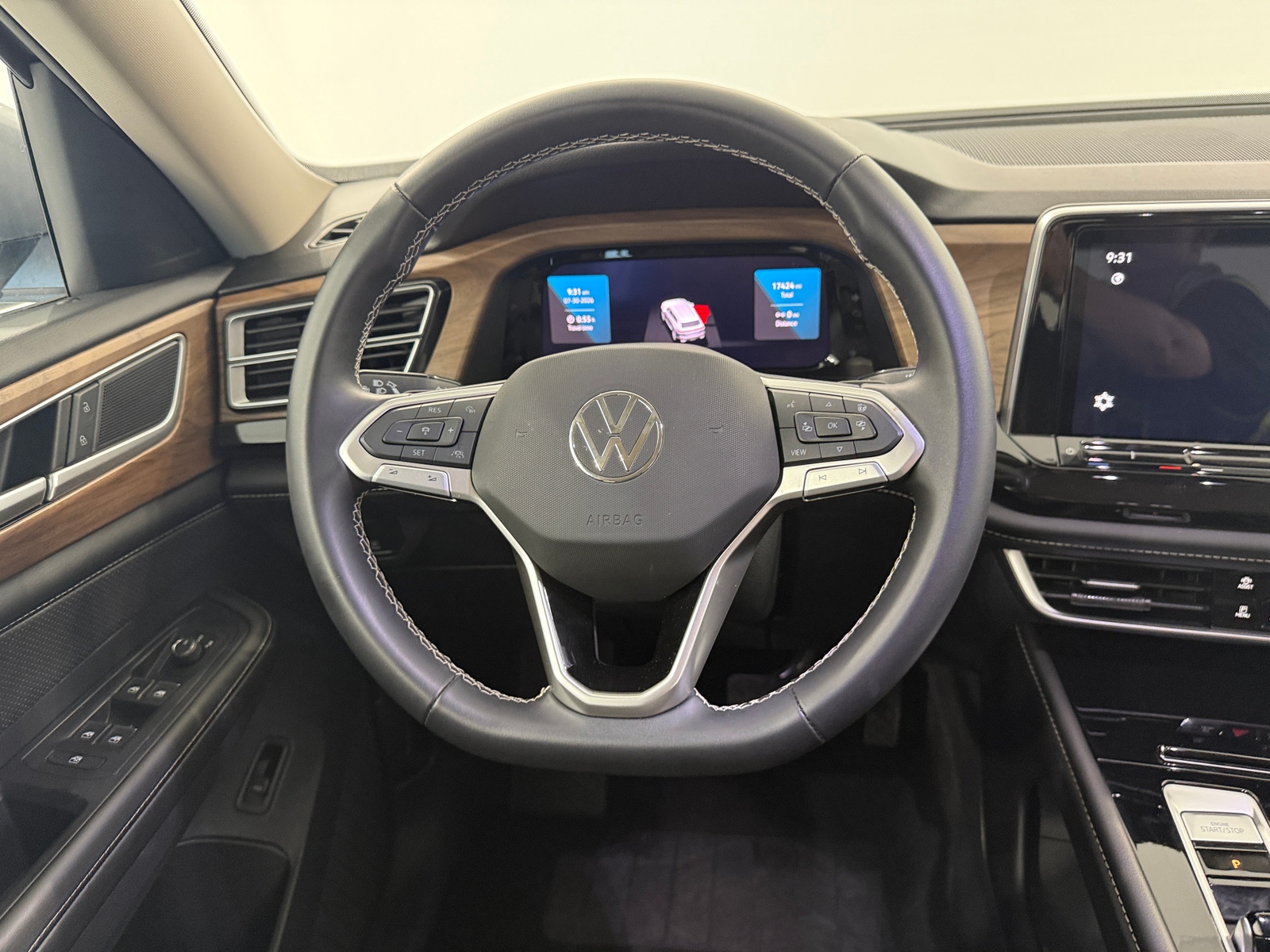Thumbnail: 2026 Volkswagen Atlas - 4